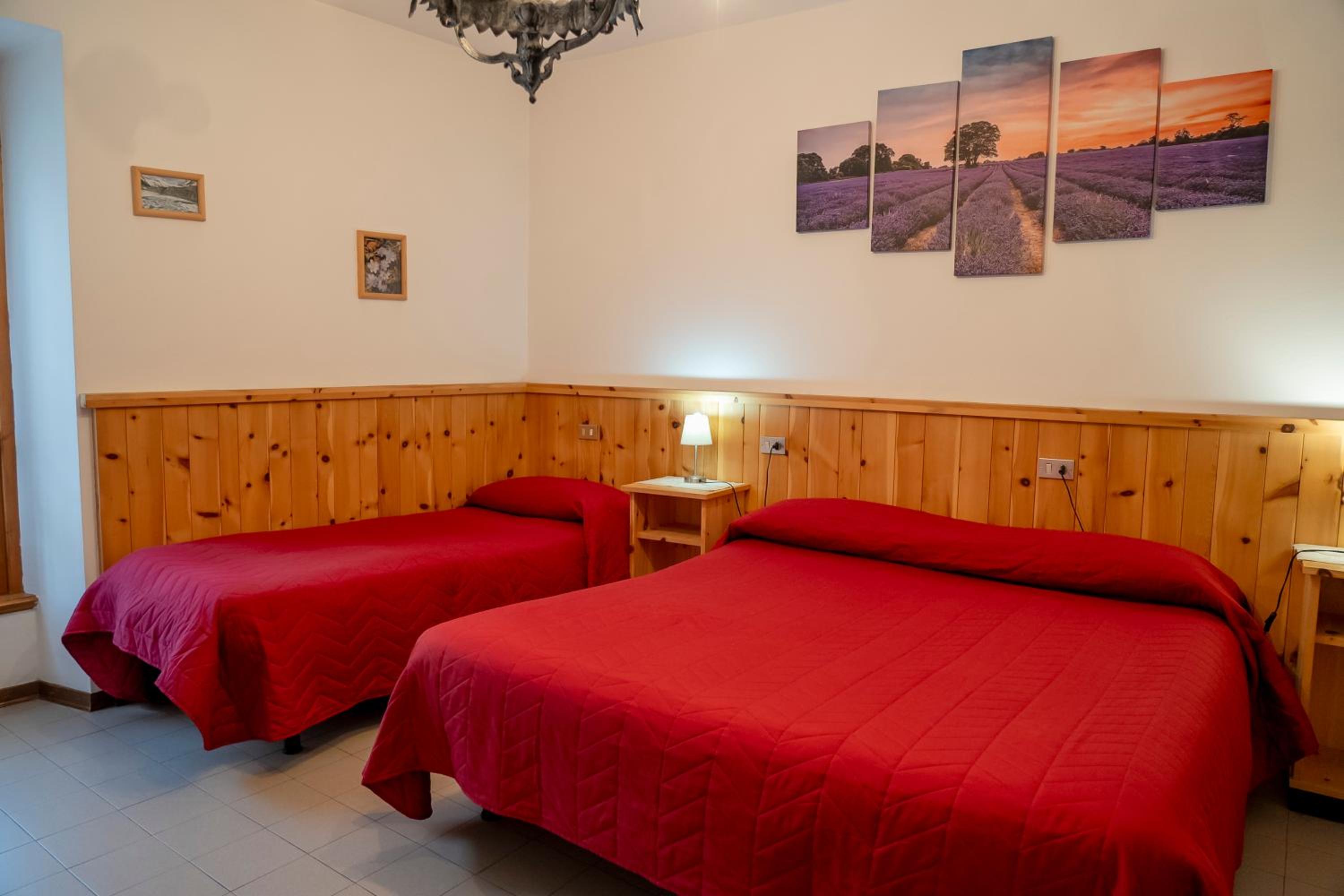 Quadruple Room - Photo 1