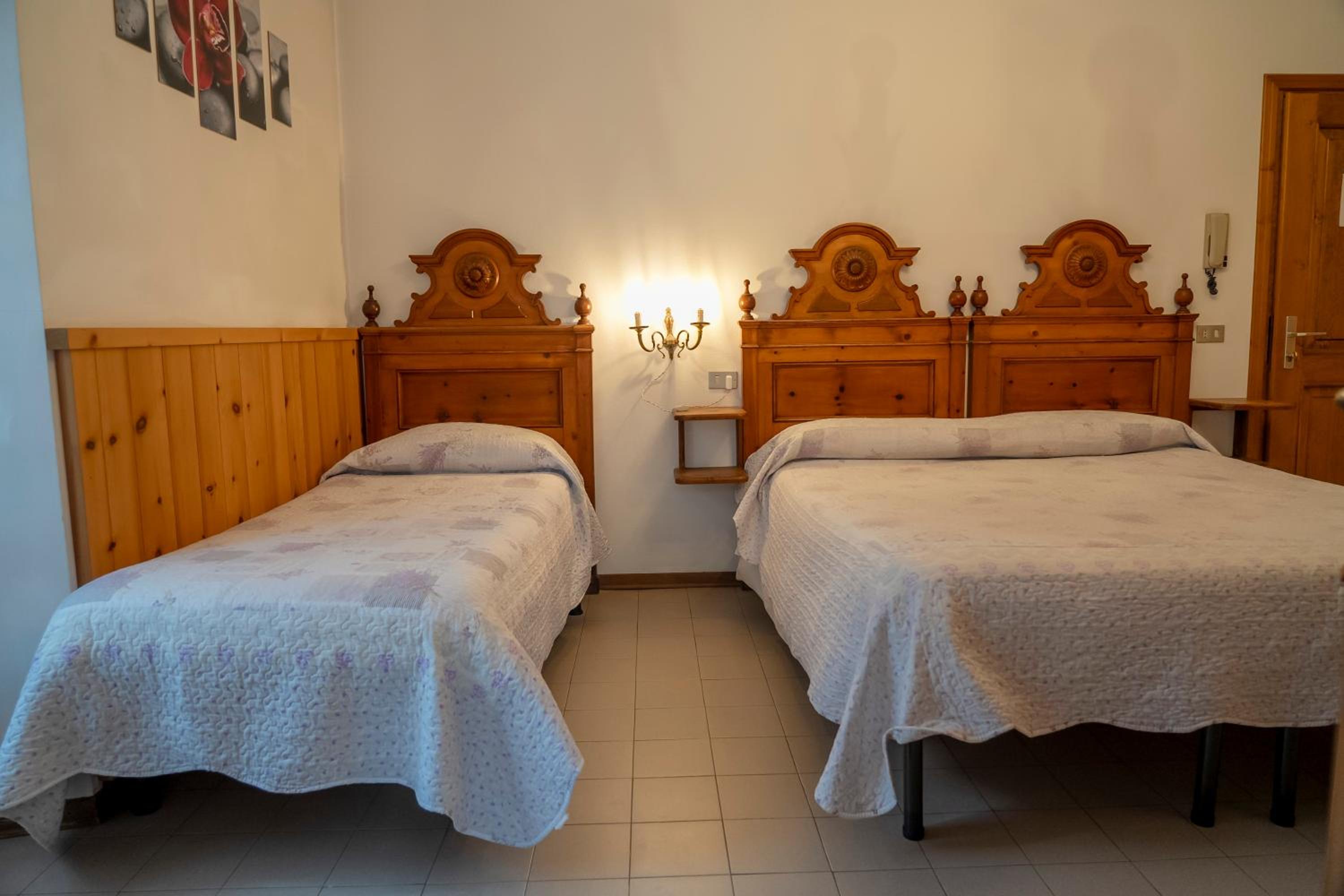 Triple Room - Photo 5
