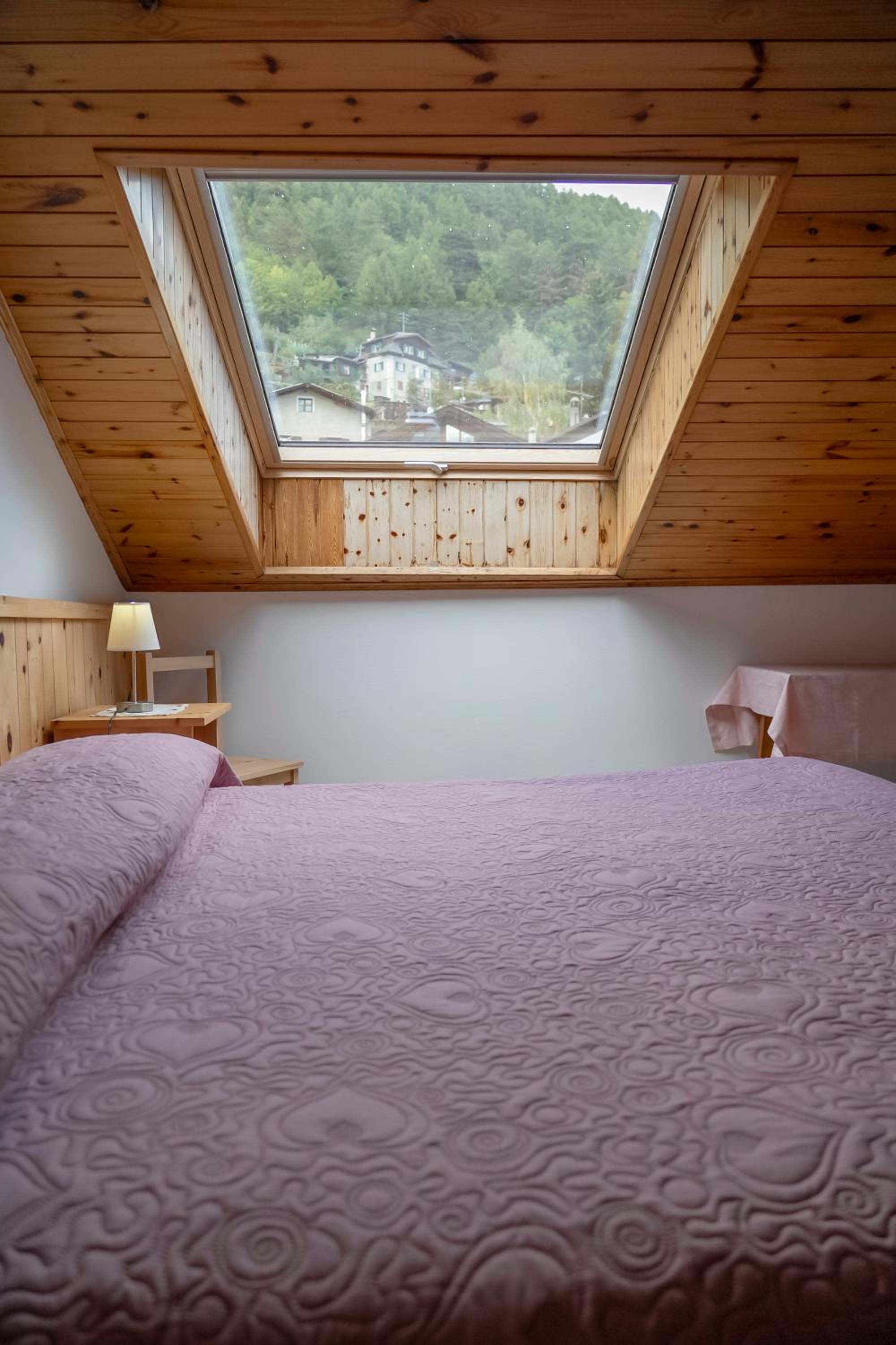 Double Room - Photo 18