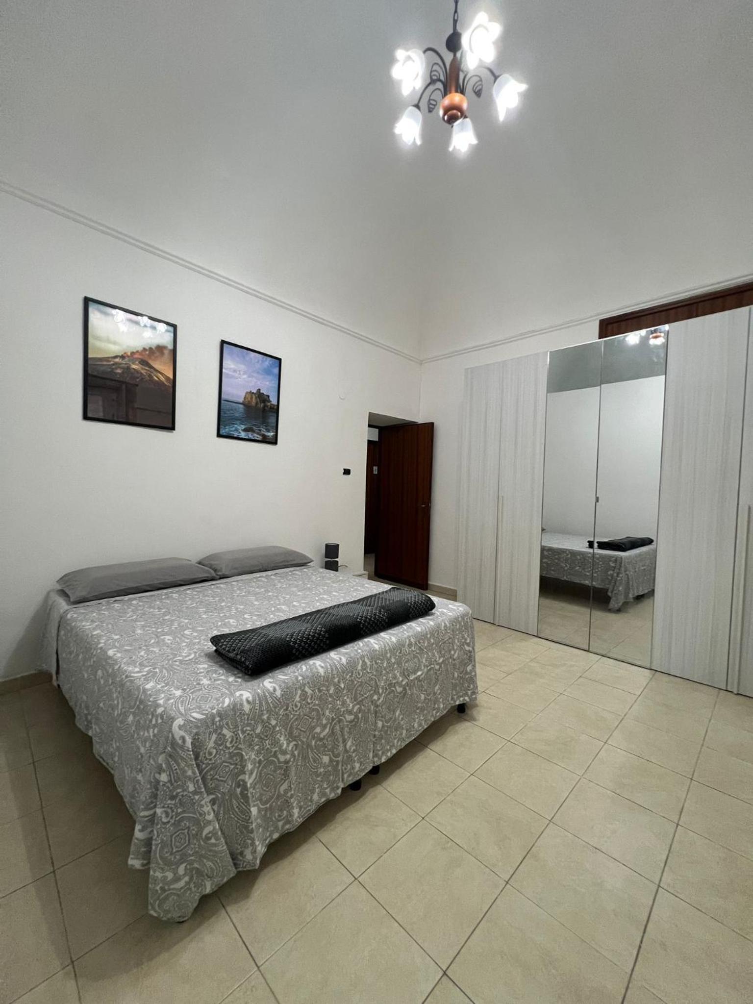 Standard Double Room with Shared Bathroom