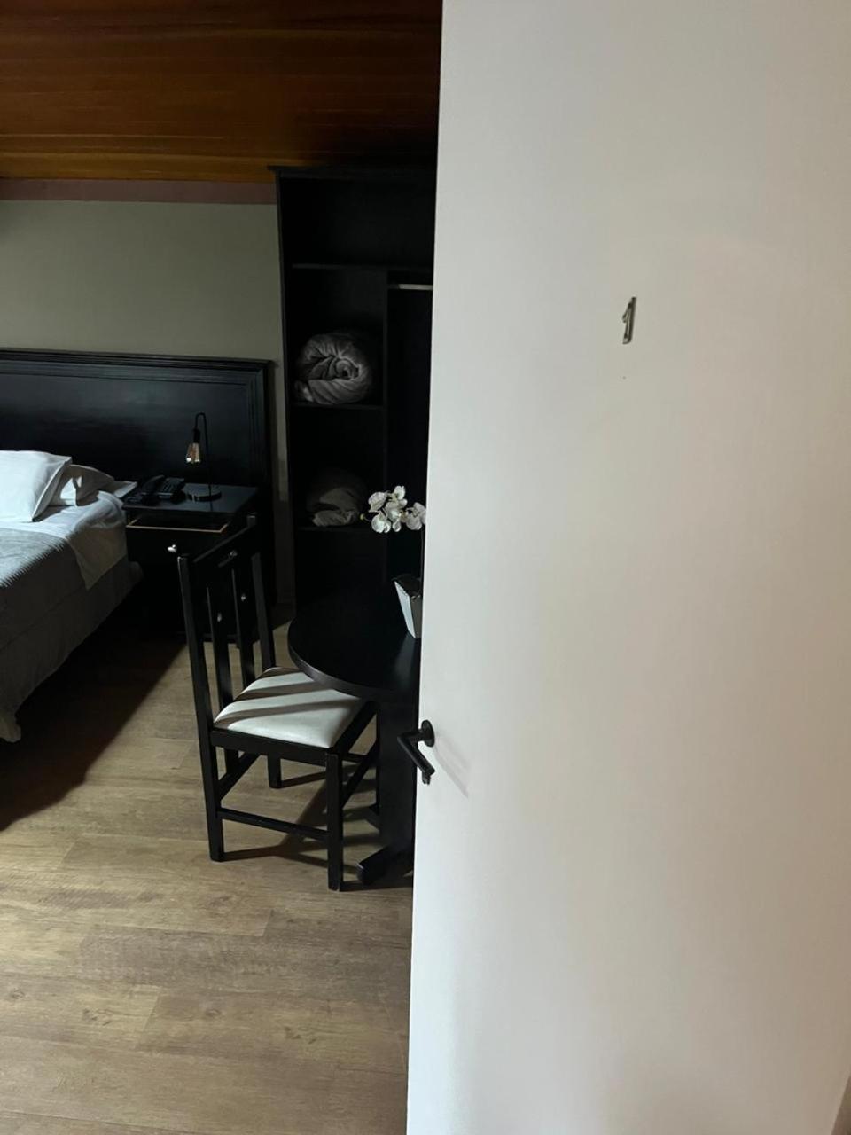 Suite with Balcony photo 2