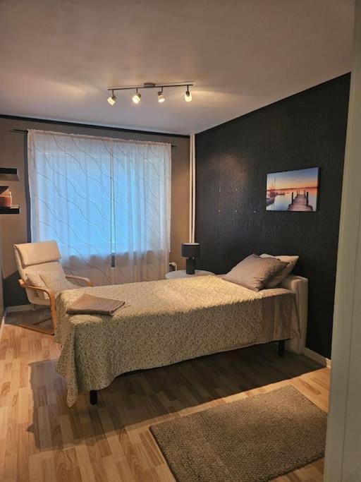 Two-Bedroom Apartment photo 3