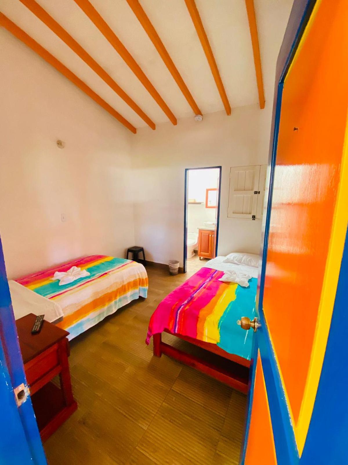 Five-Bedroom House photo 2