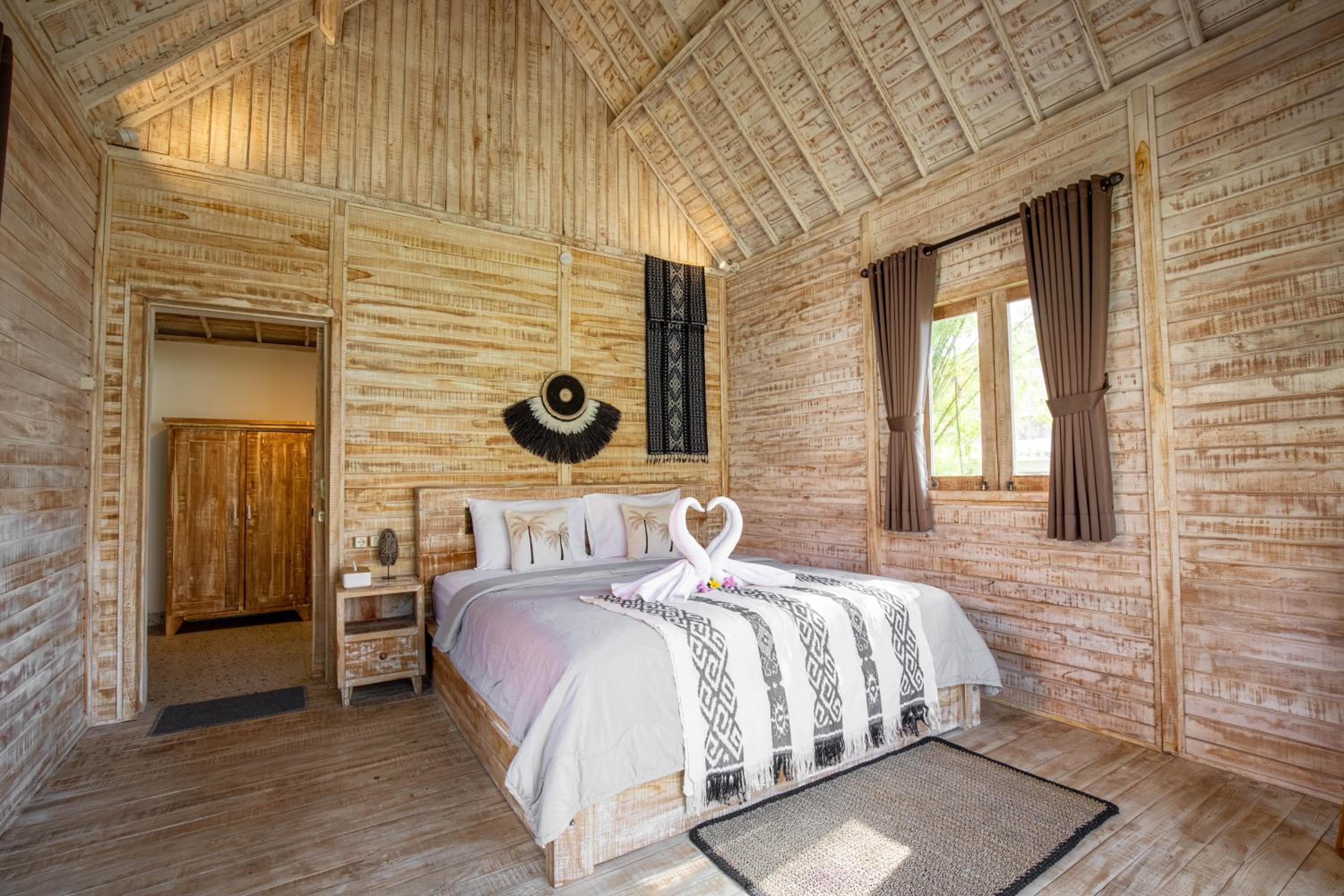 Double Room - Photo 13