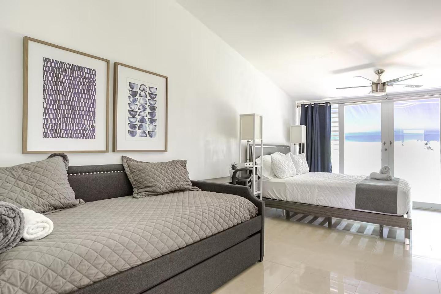 Three-Bedroom Villa photo 2