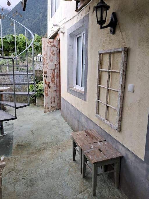 Three-Bedroom House photo 2