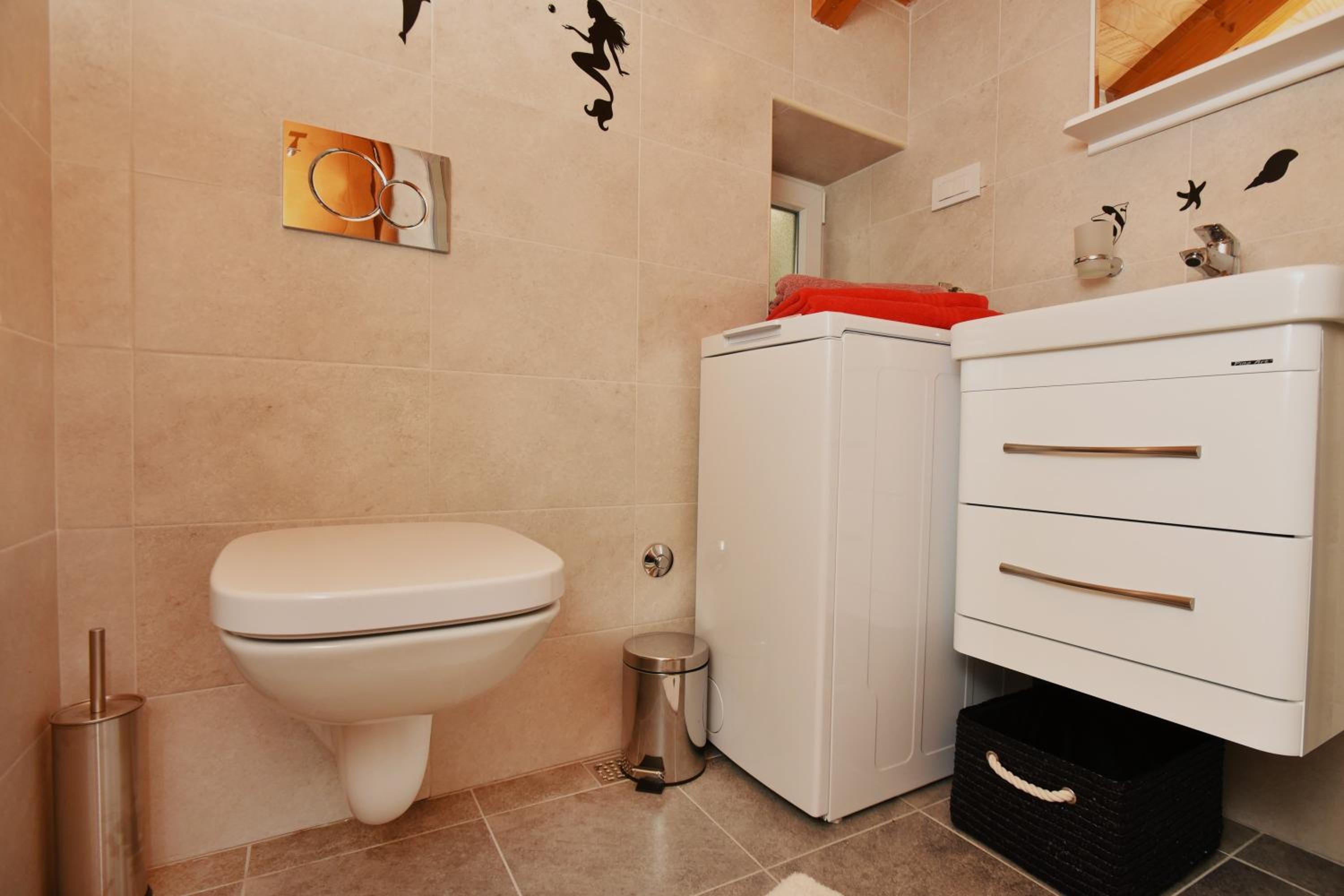 Two-Bedroom Apartment with Balcony photo 1