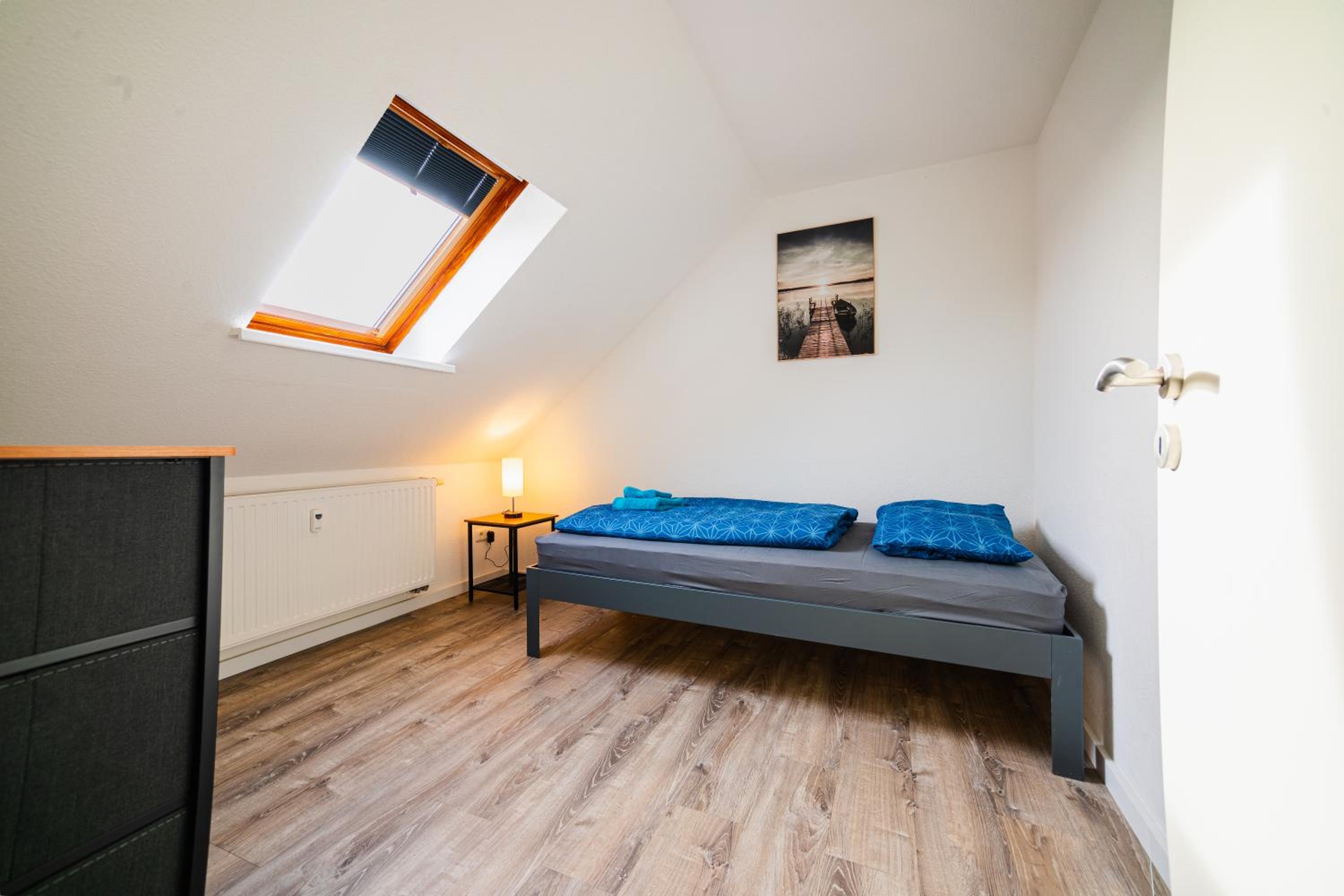 Two-Bedroom Apartment with View photo 2