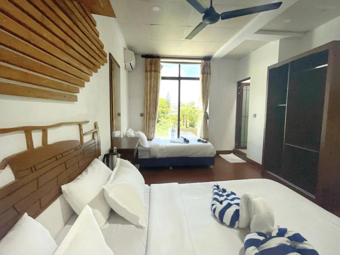 Triple Room With Balcony