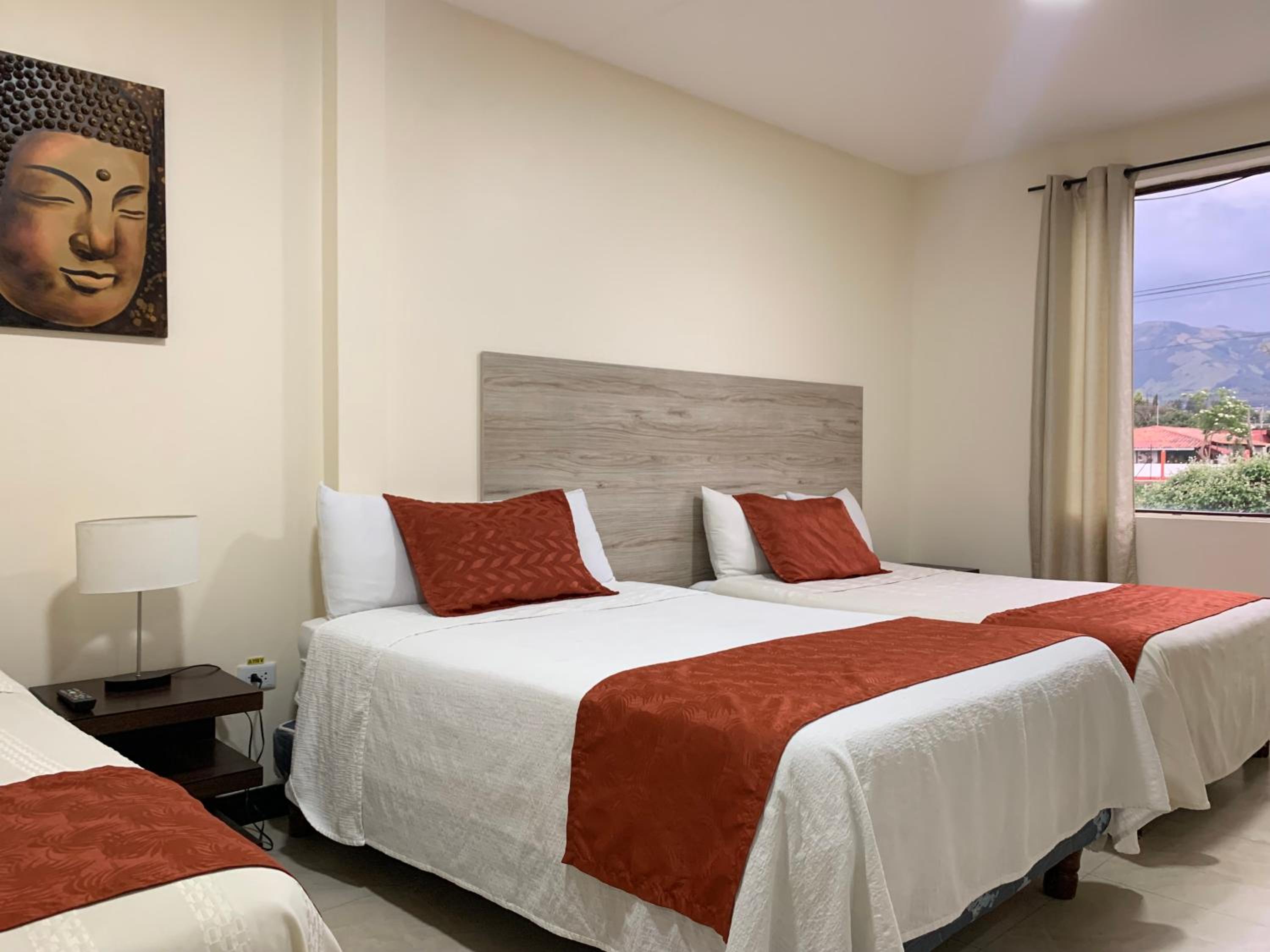 Superior Triple Room photo 3