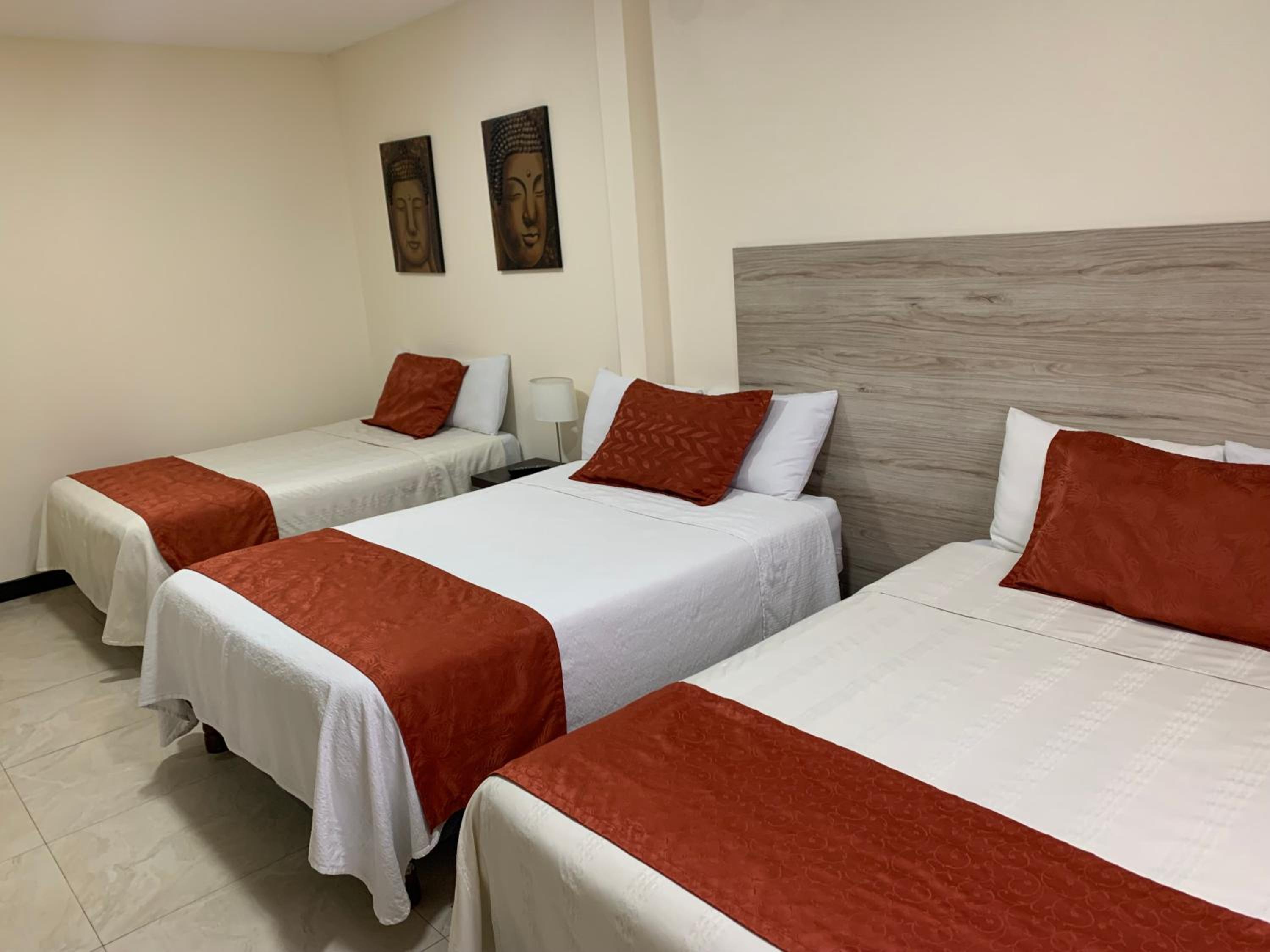 Superior Triple Room photo 2
