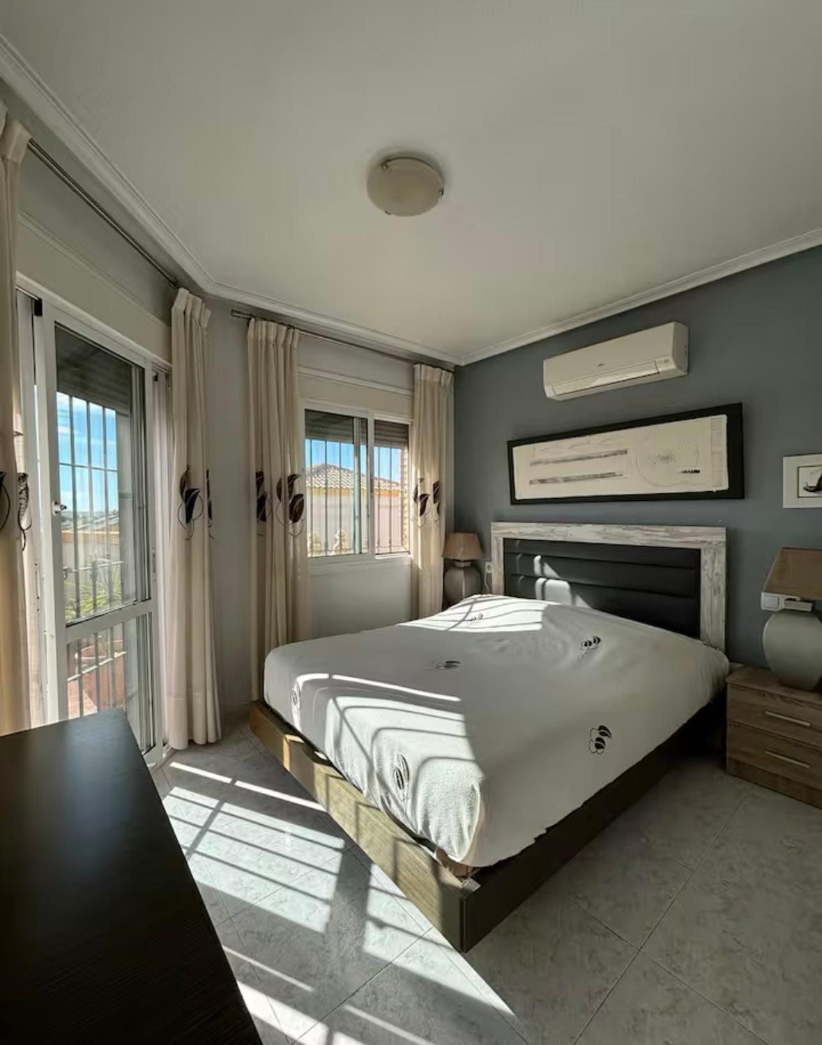 Three-Bedroom Villa photo 2