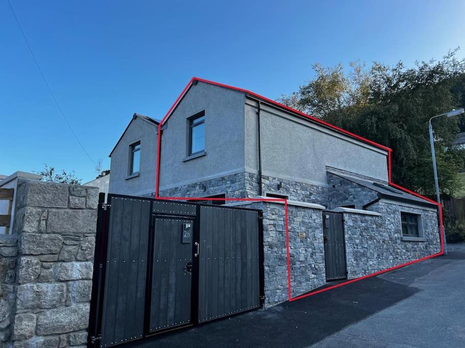 Two-Bedroom House photo 2