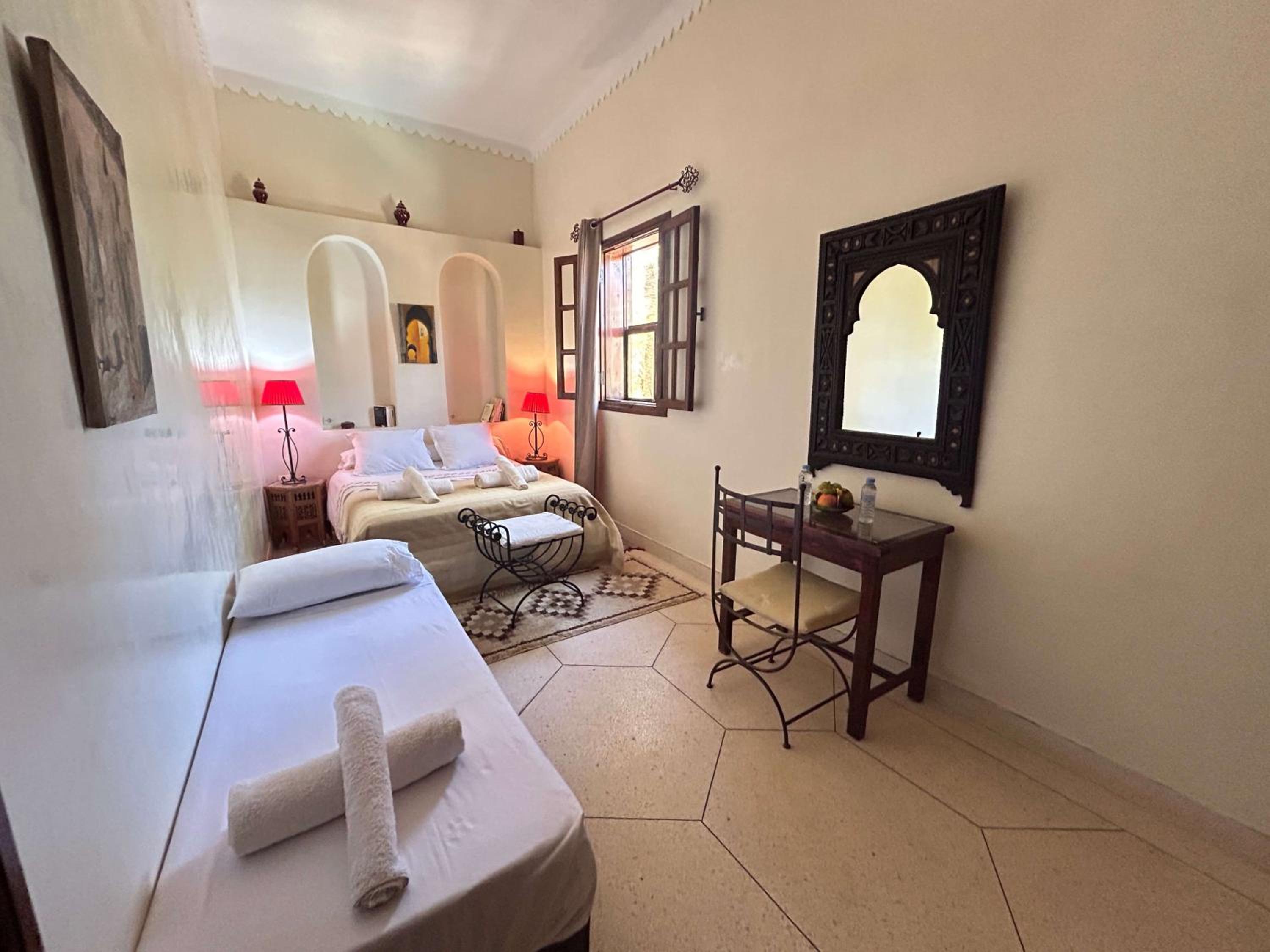 Double Room with Garden View - Photo 1