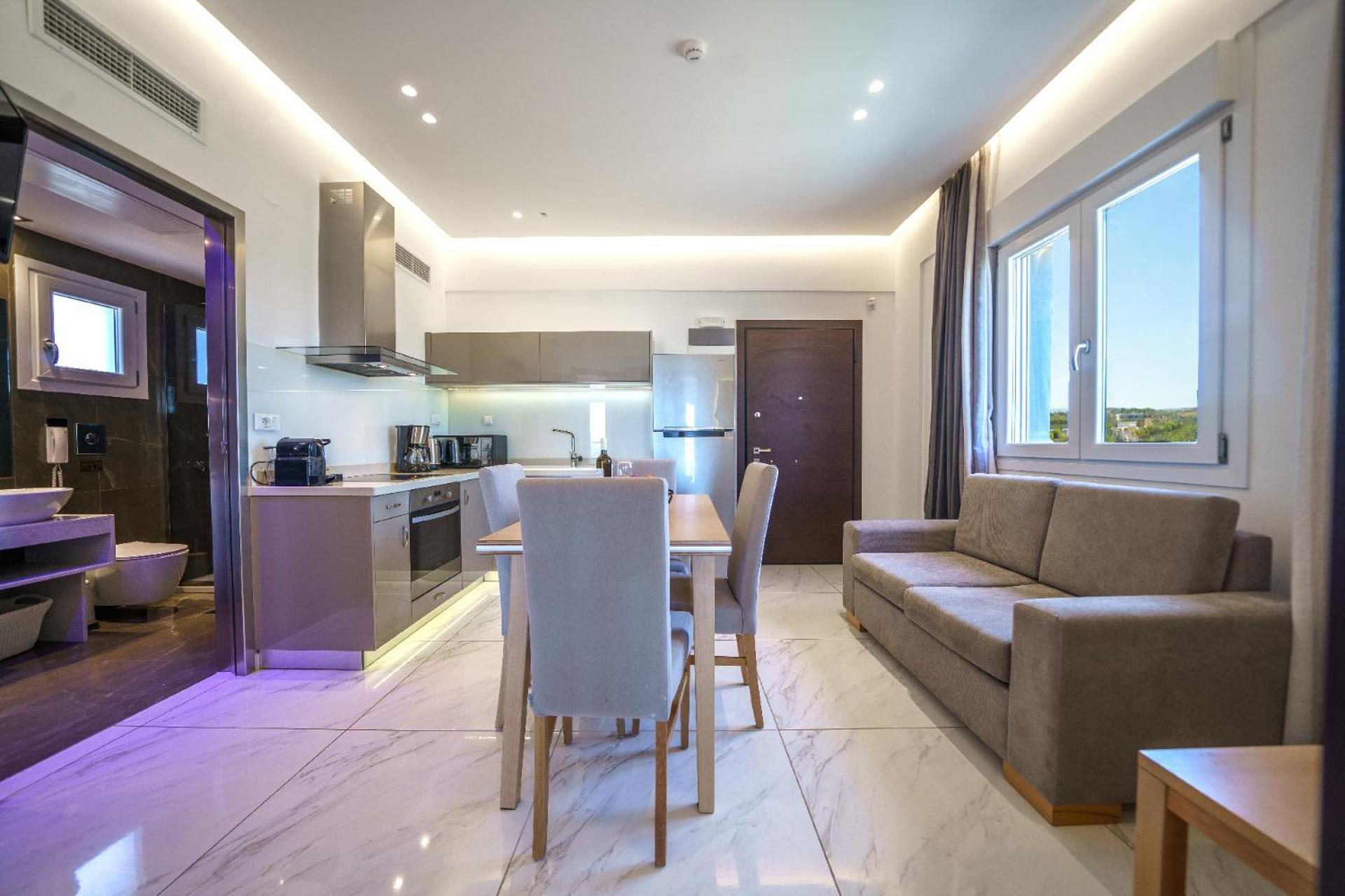 Executive Two Bedroom Quadruple Suite - Afrodite