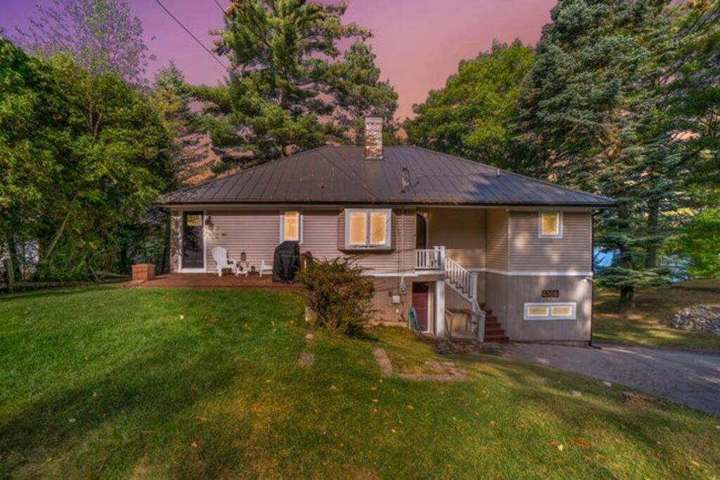 Four-Bedroom House photo 3
