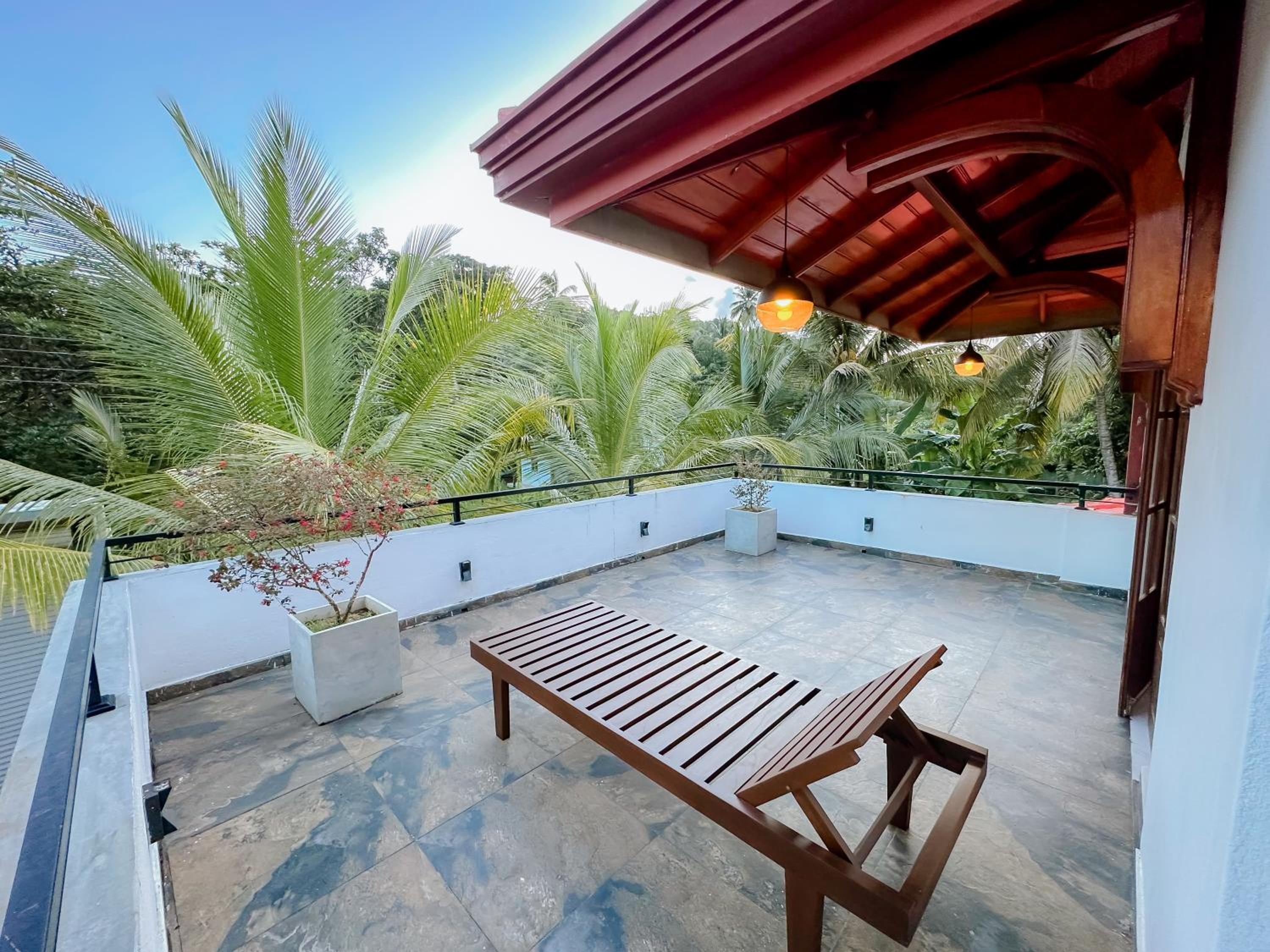 Deluxe Double Room with Balcony