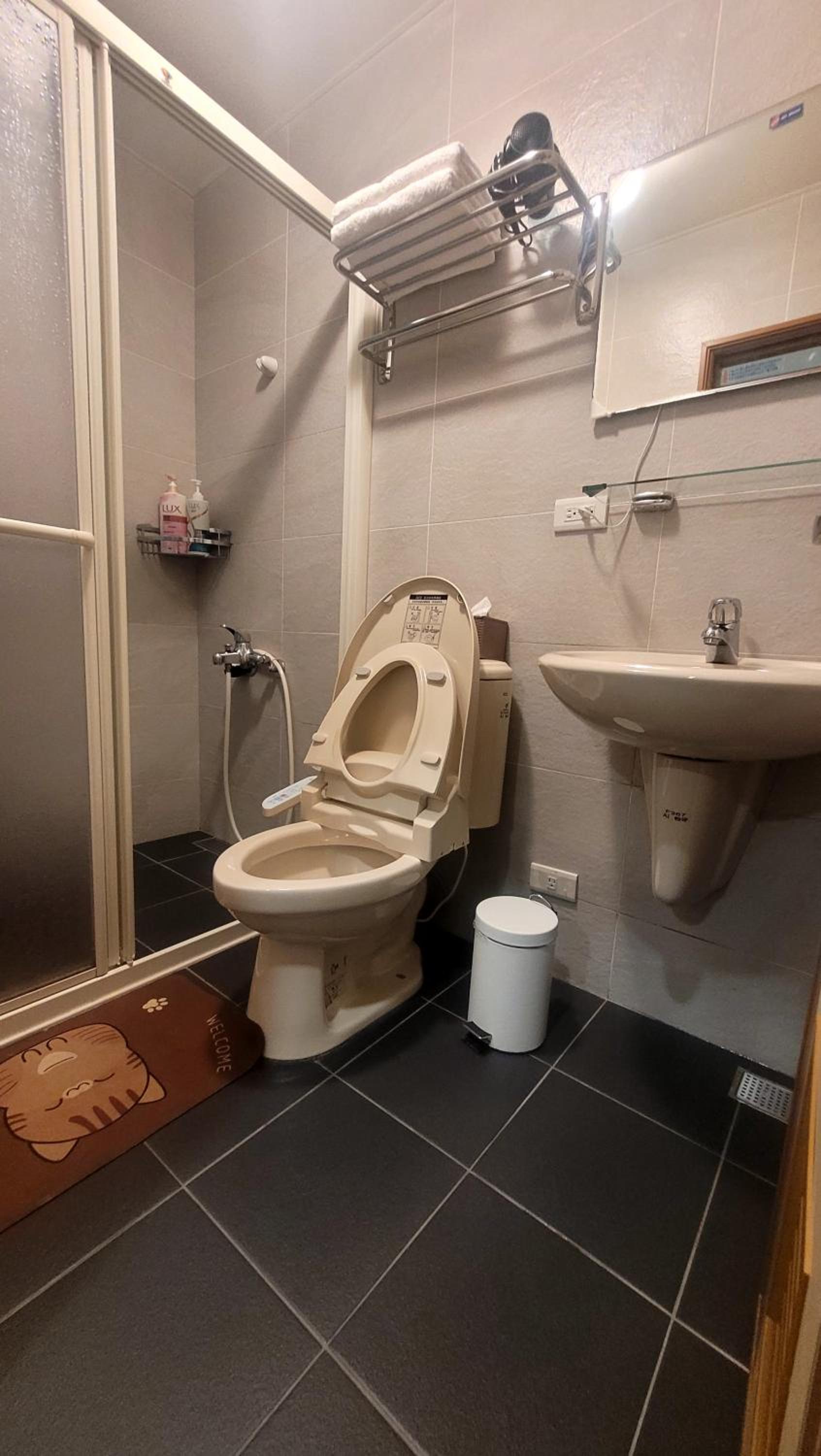 One-Bedroom House photo 2