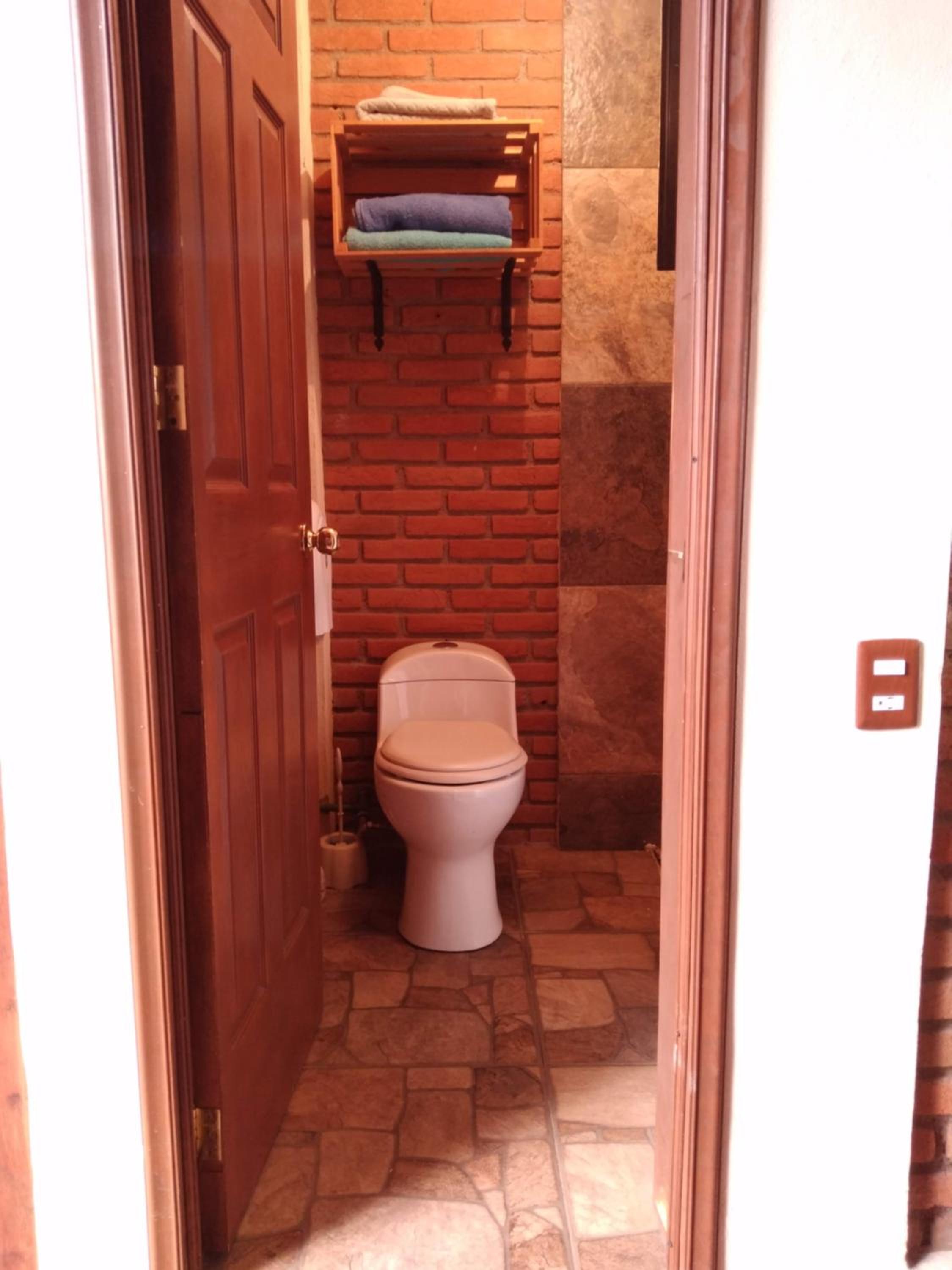 Double Room with Private Bathroom photo 2