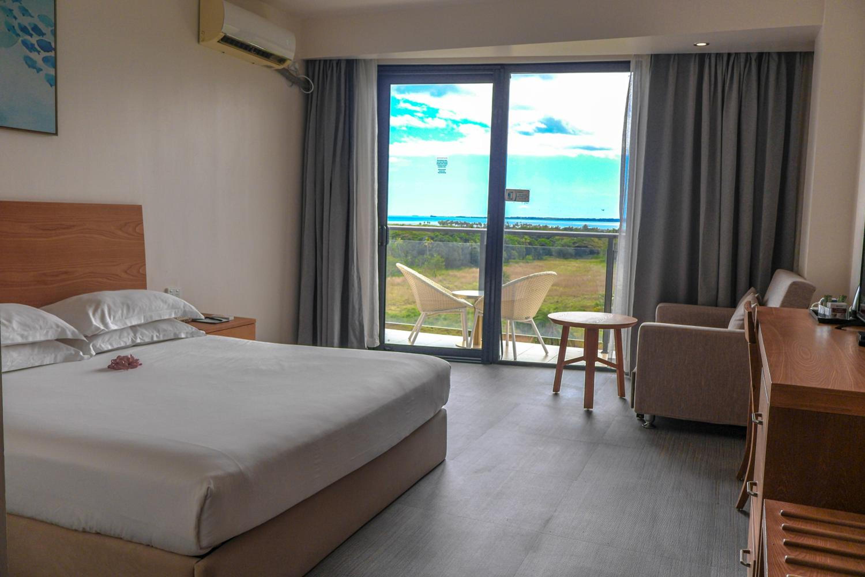 King Room with Sunset View photo 1