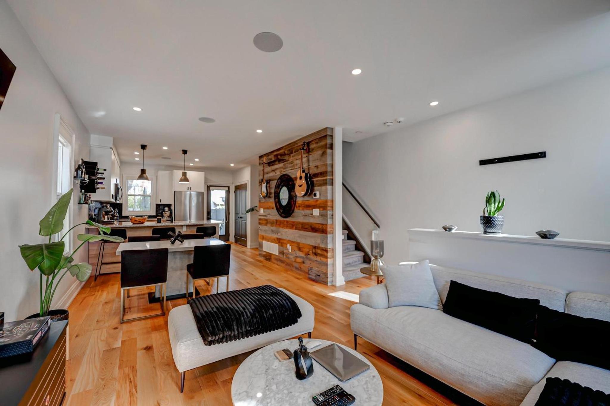Two-Bedroom House photo 1
