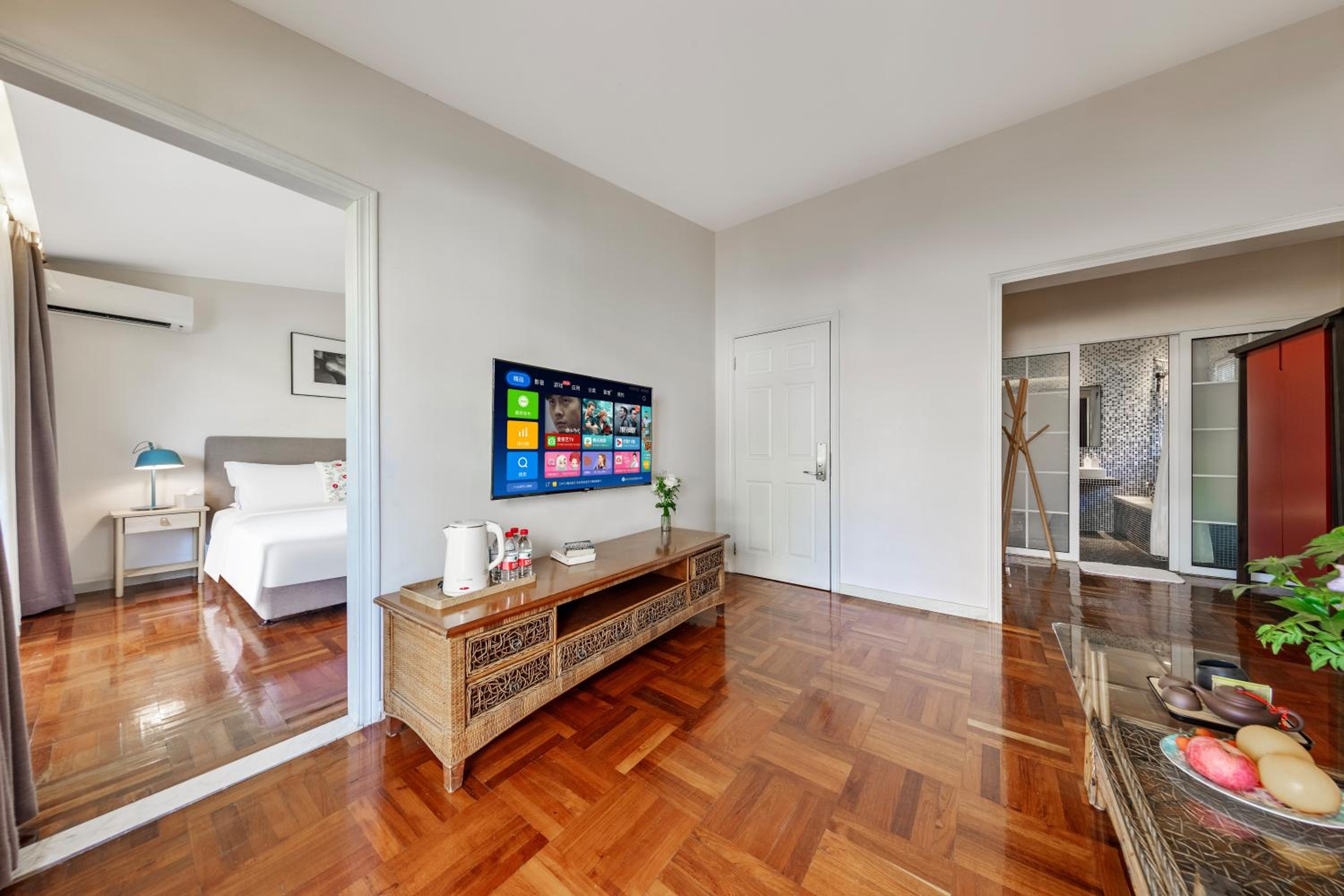 Elegant suite - Photo 3