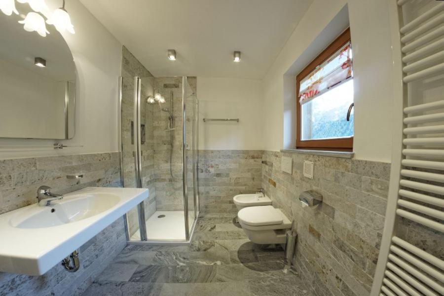 Apartment with Mountain View - Photo 6