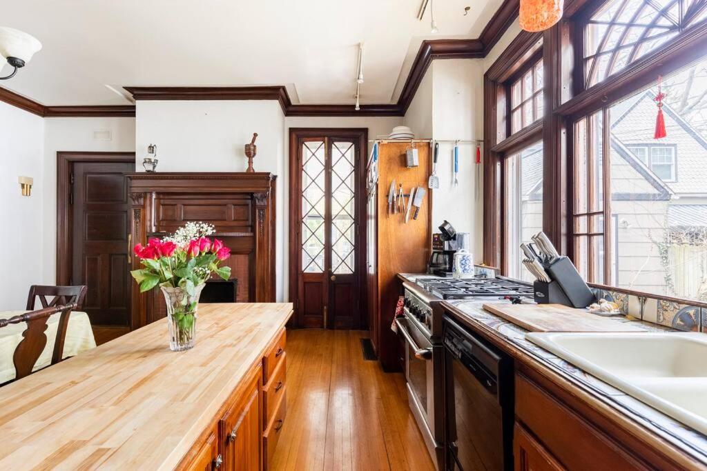 Four-Bedroom Vacation Home photo 2