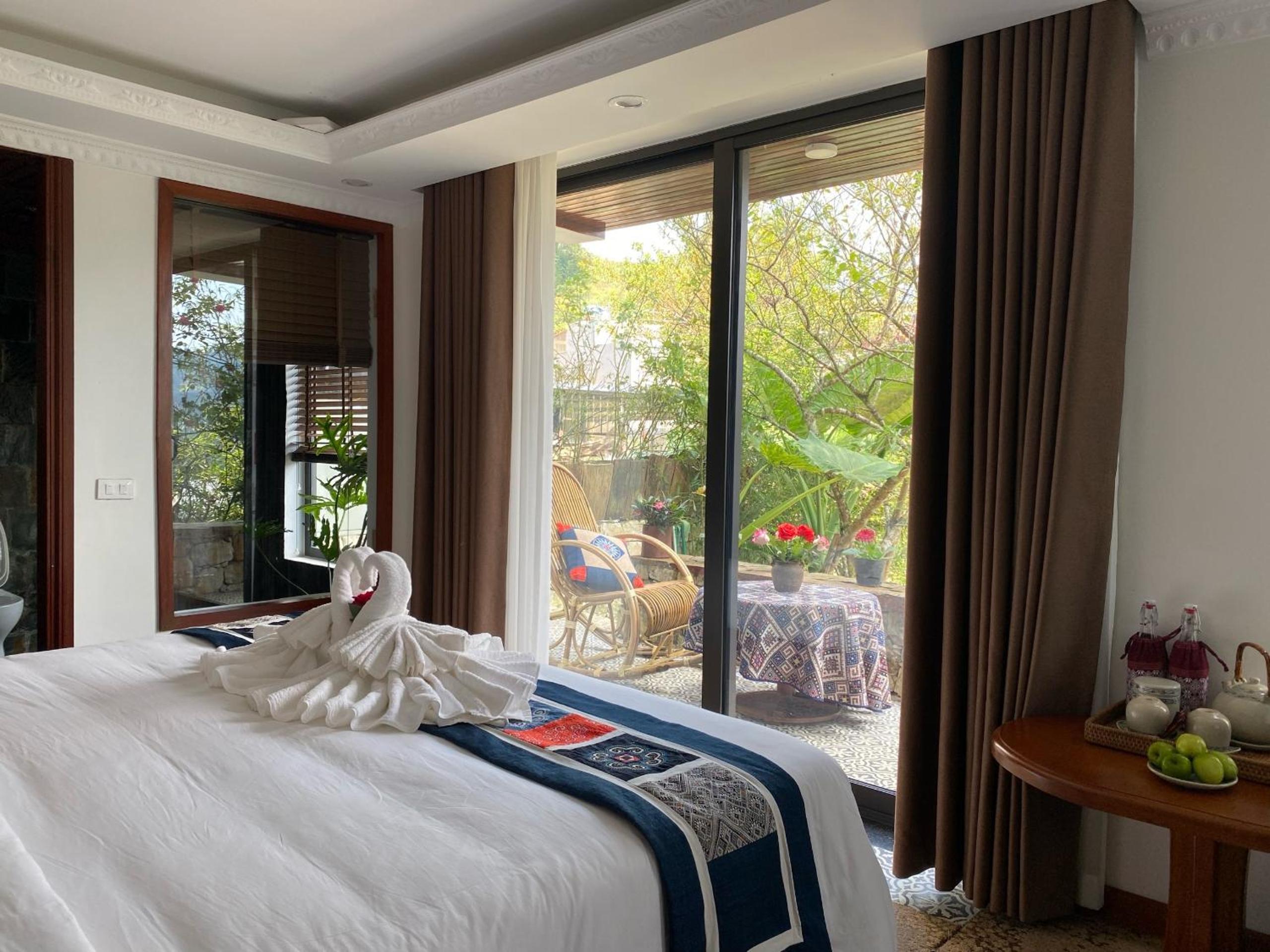 Two-Bedroom Villa - Photo 4