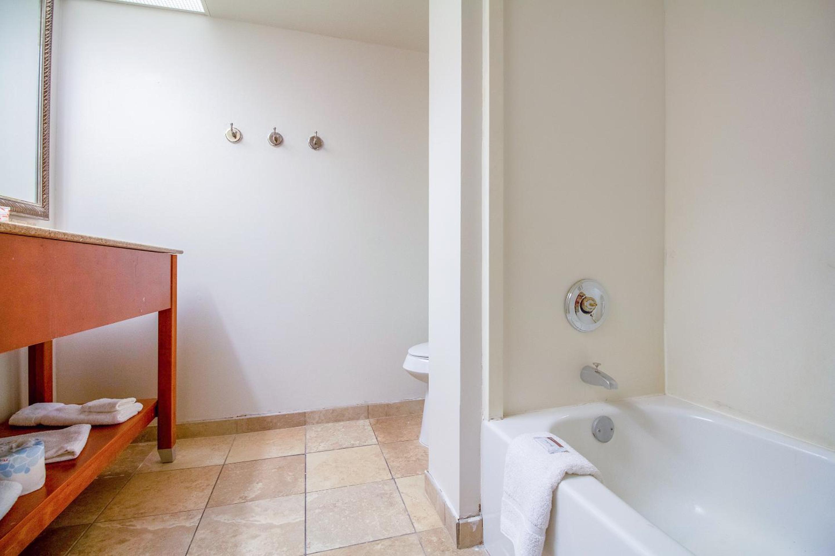 King Room - Photo 9