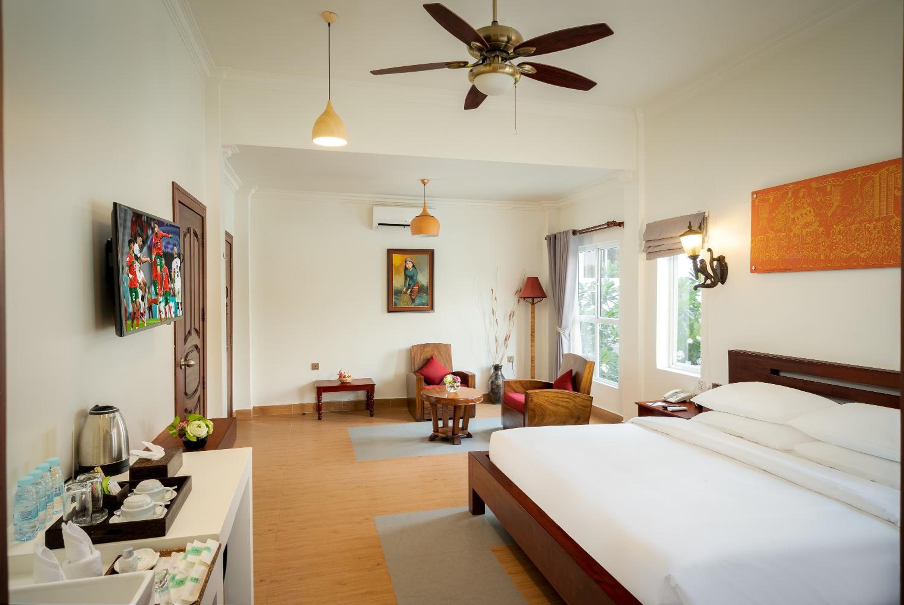 Two-Bedroom Villa - Photo 4
