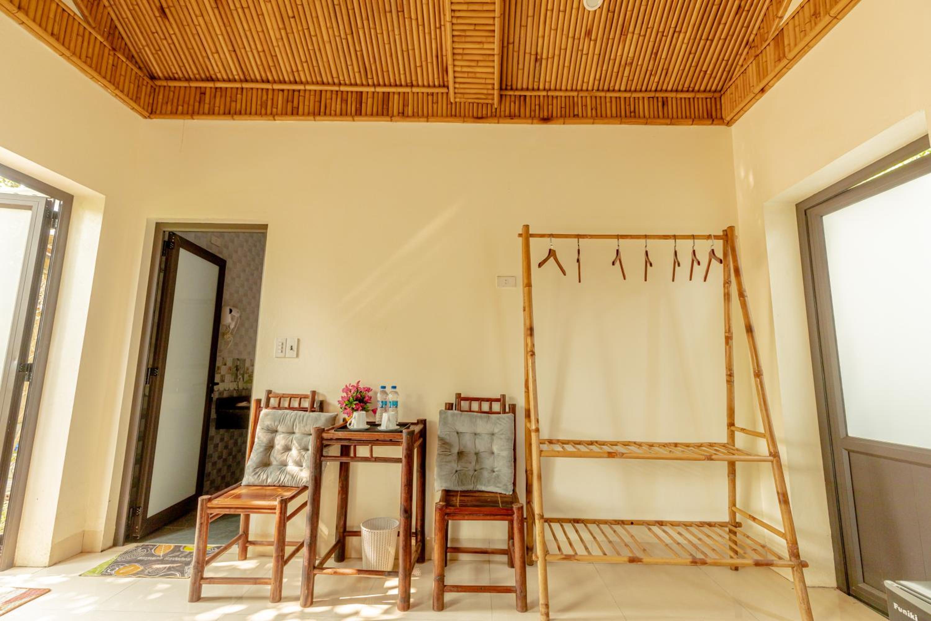 Family Room with Garden View photo 3