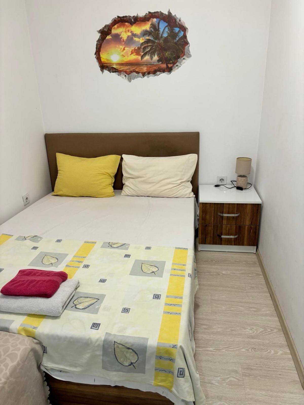 Studio Apartment photo 1