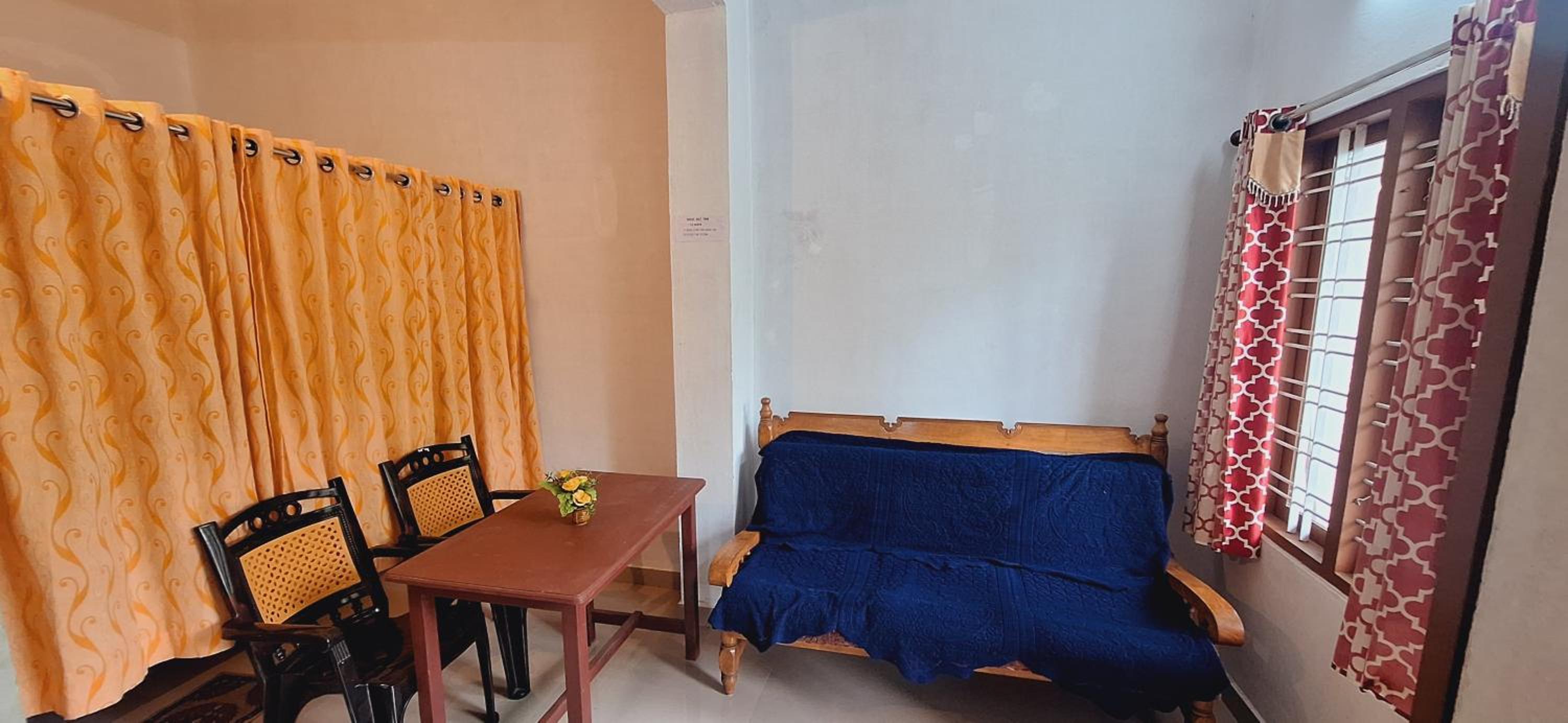 One-Bedroom Apartment photo 3