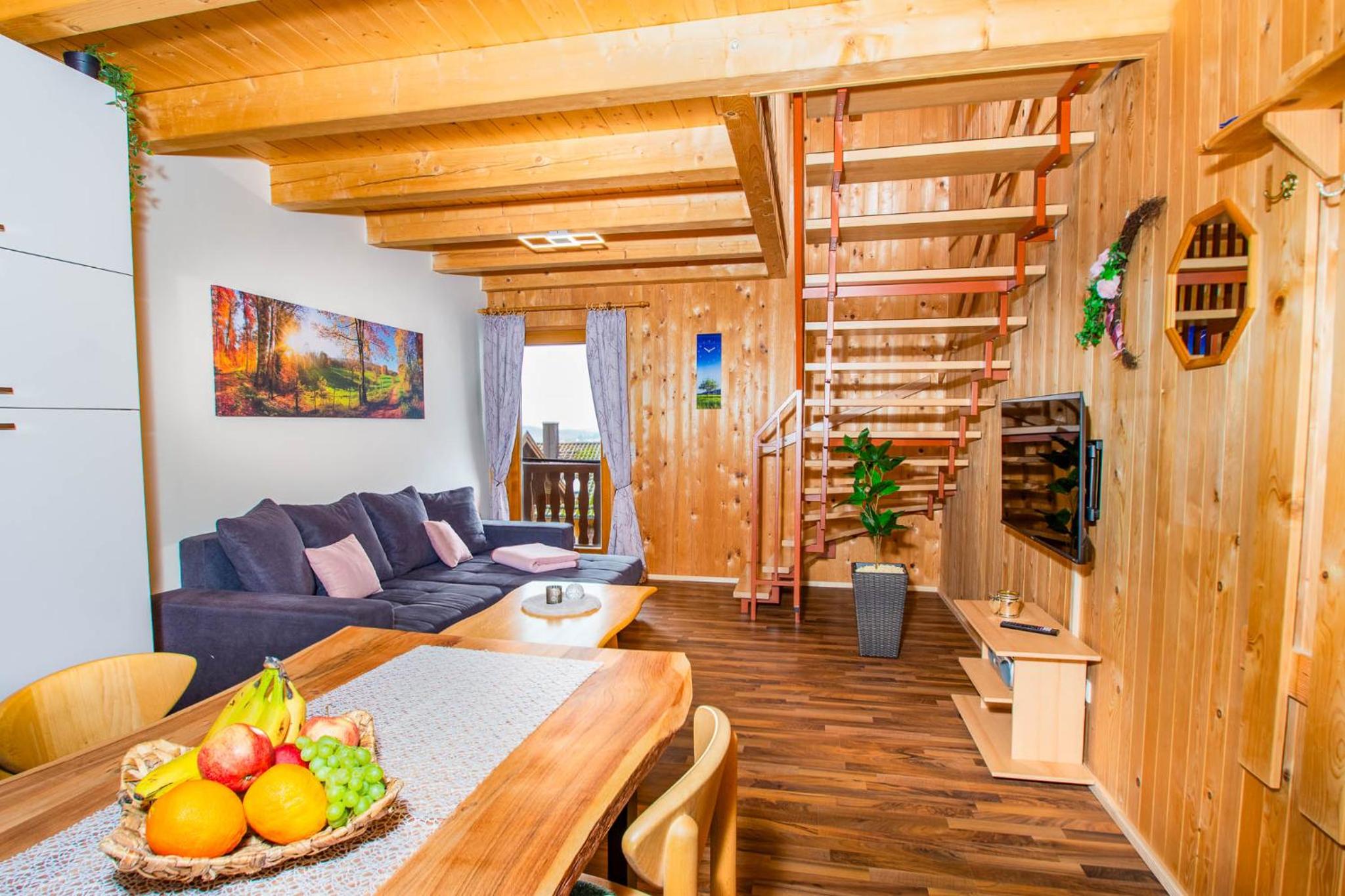 Three-Bedroom Apartment with View photo 1
