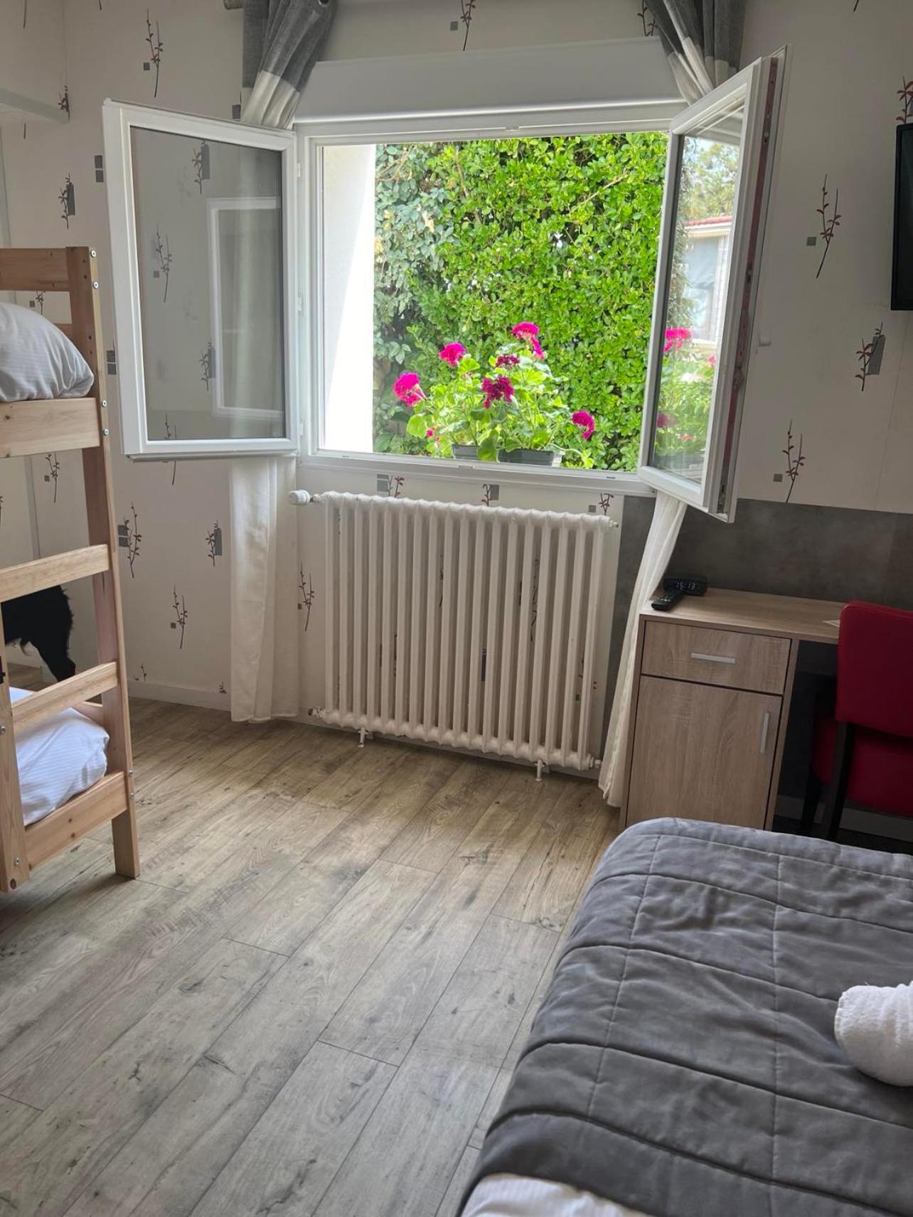 Triple Room photo 2