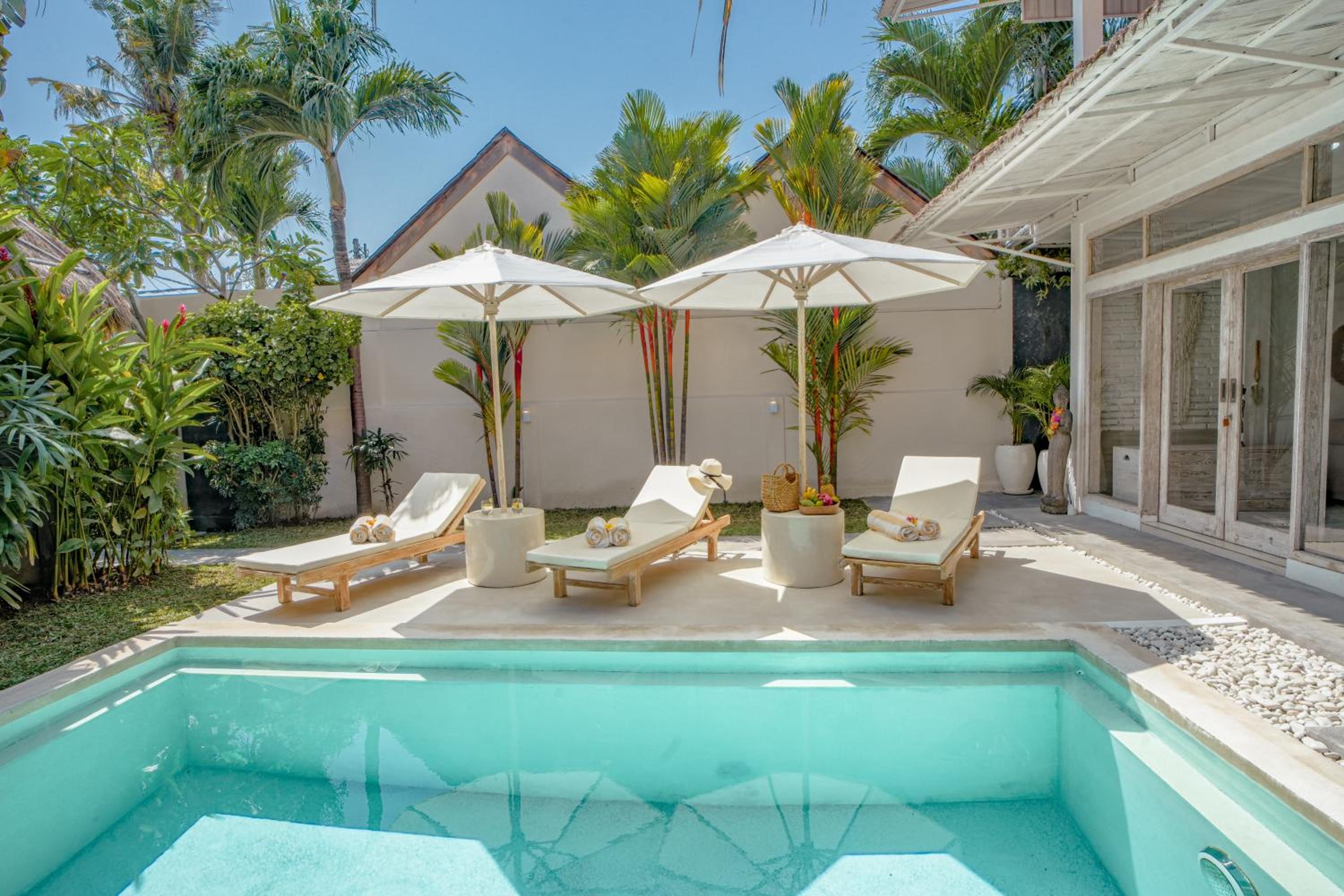 Three-Bedroom Villa - Photo 17