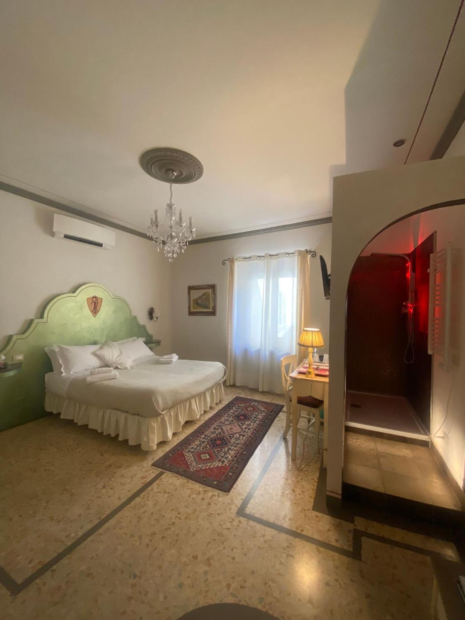 Superior Double or Twin Room - Photo 1