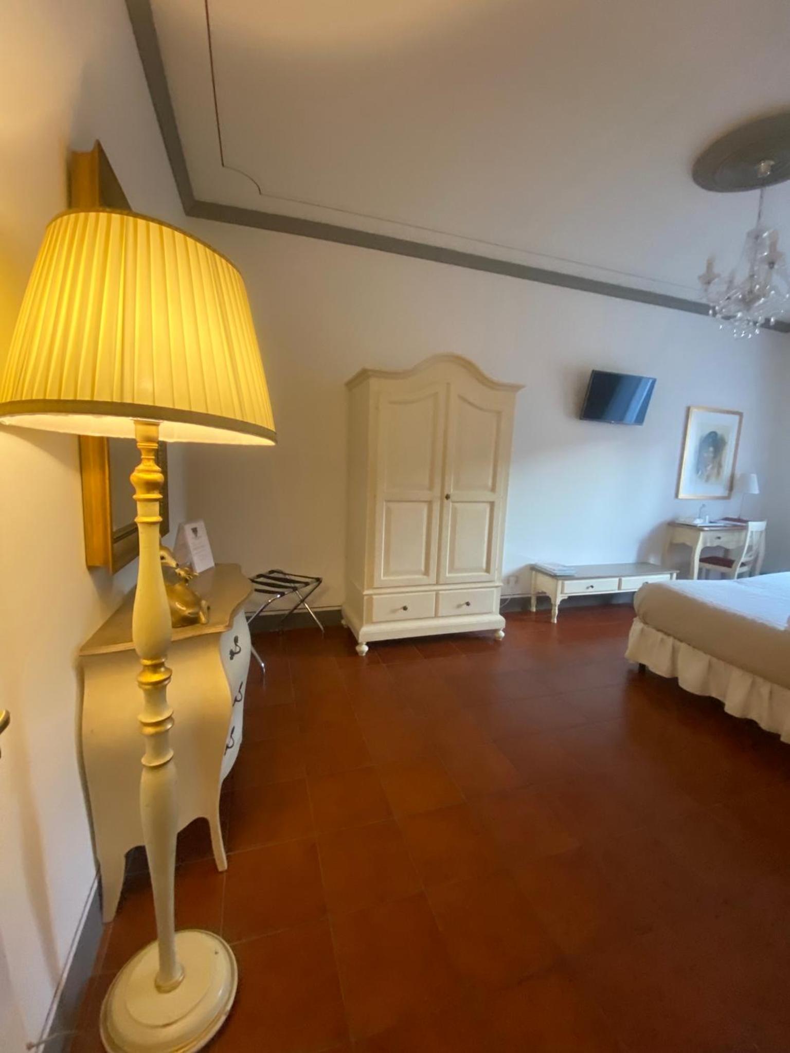 Superior Quadruple Room - Photo 6