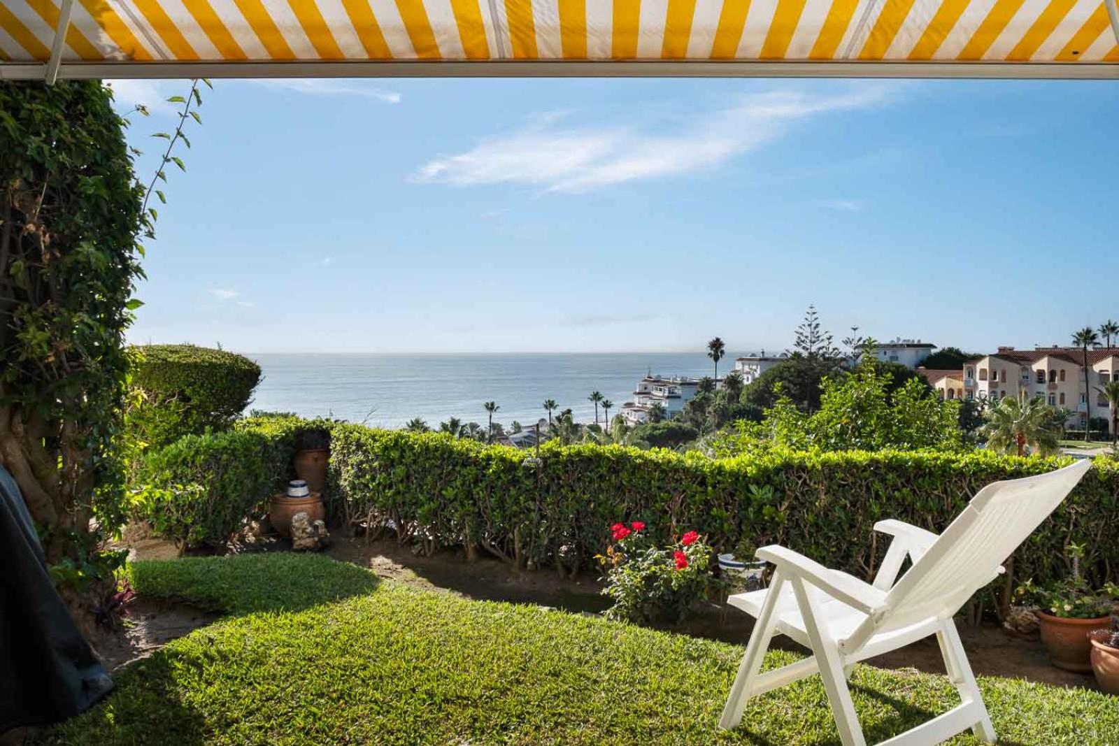 Apartamento con vista al mar