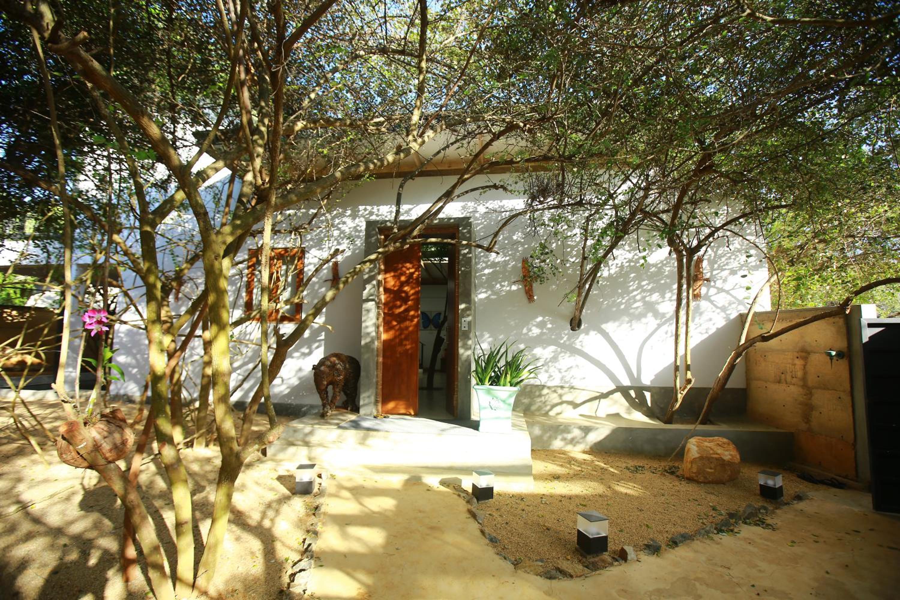 Executive Villa with Rooftop Jacuzzi and Pool - Photo 24