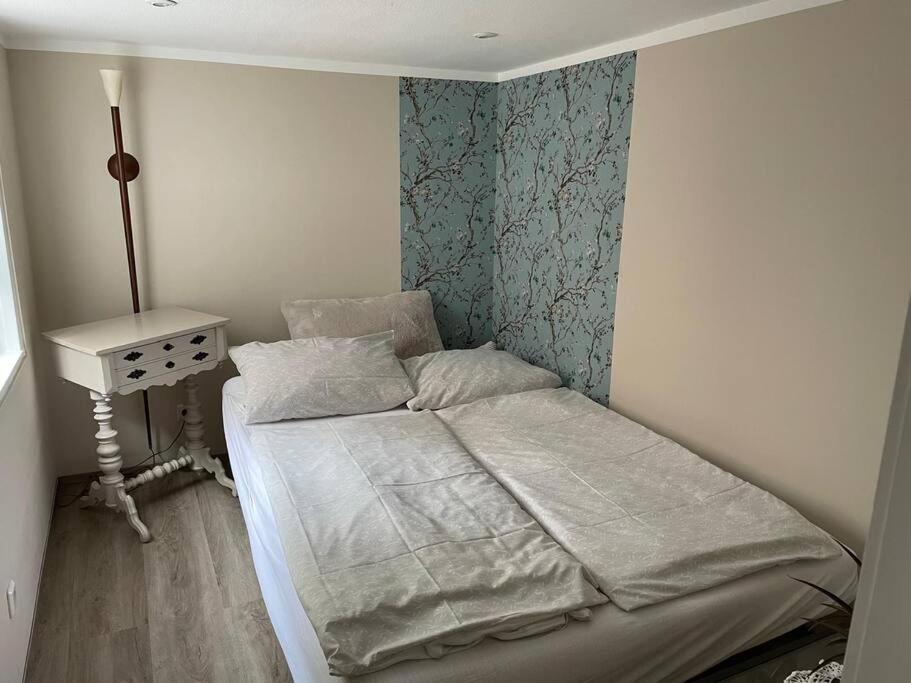 Two-Bedroom House photo 3