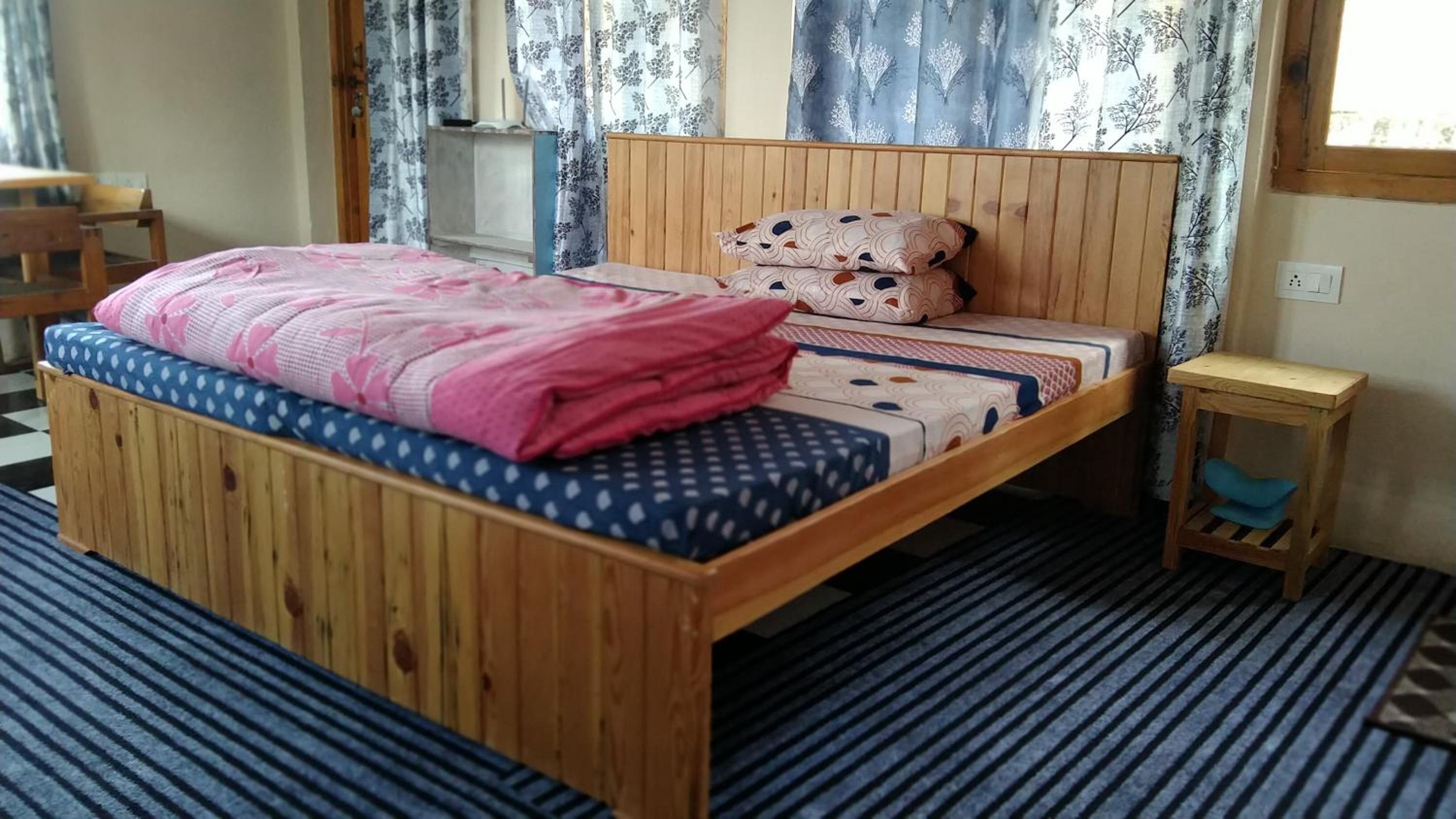 Double Room with Mountain View - Photo 1