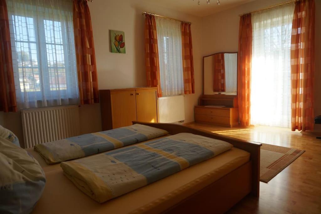 One-Bedroom Apartment with Terrace