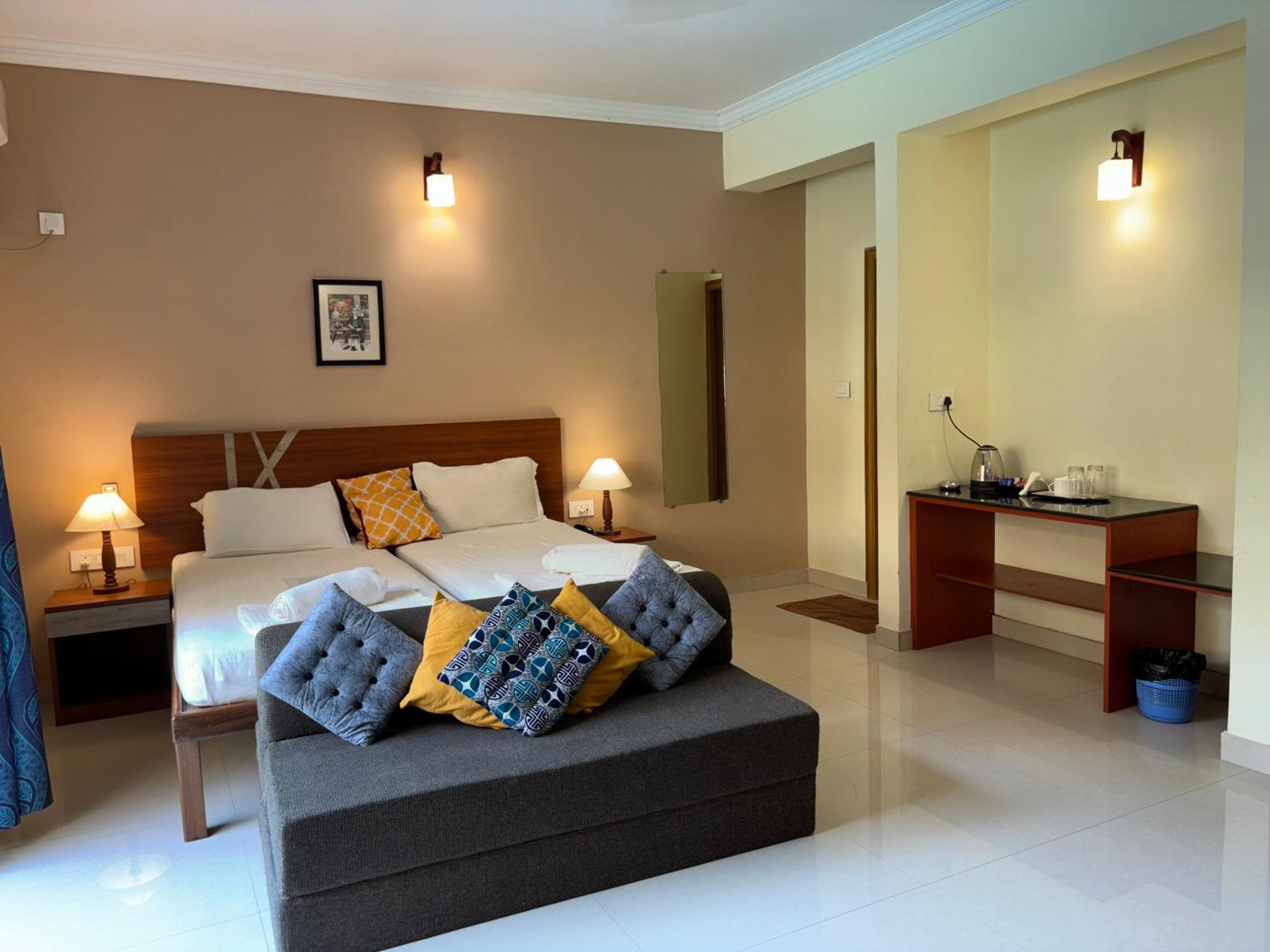 Deluxe Double Room photo 2