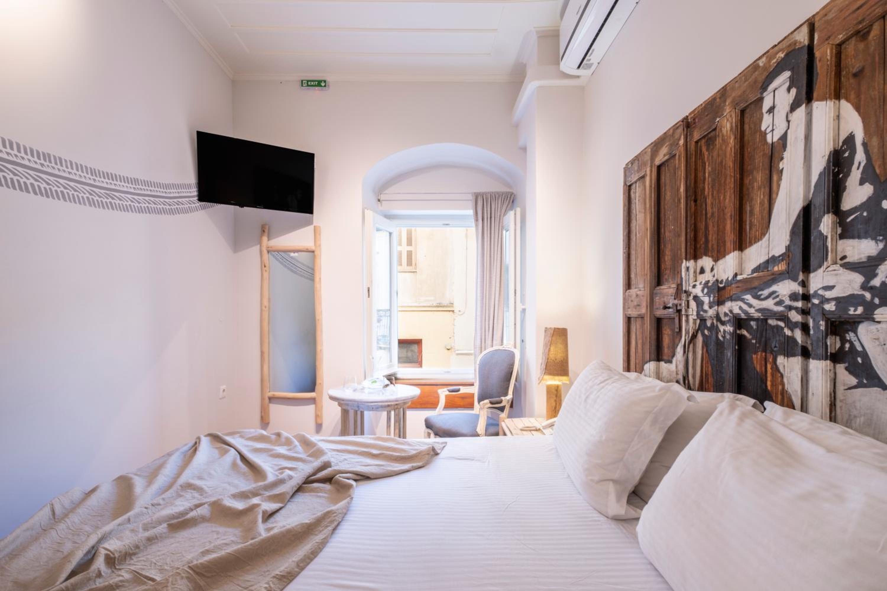 Budget Double Room Amymone Building