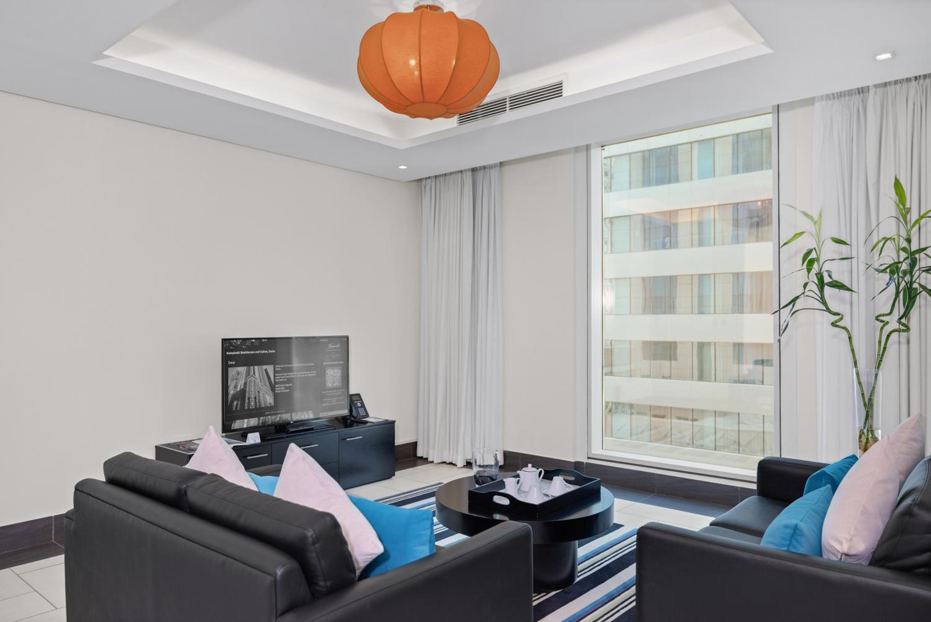Premier One-Bedroom Suite - Photo 1