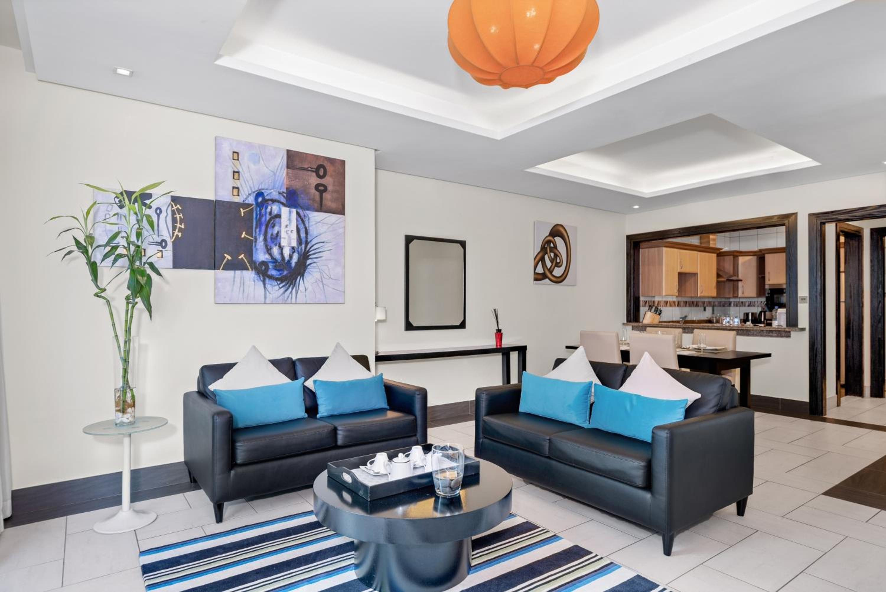 Premier One-Bedroom Suite - Photo 8