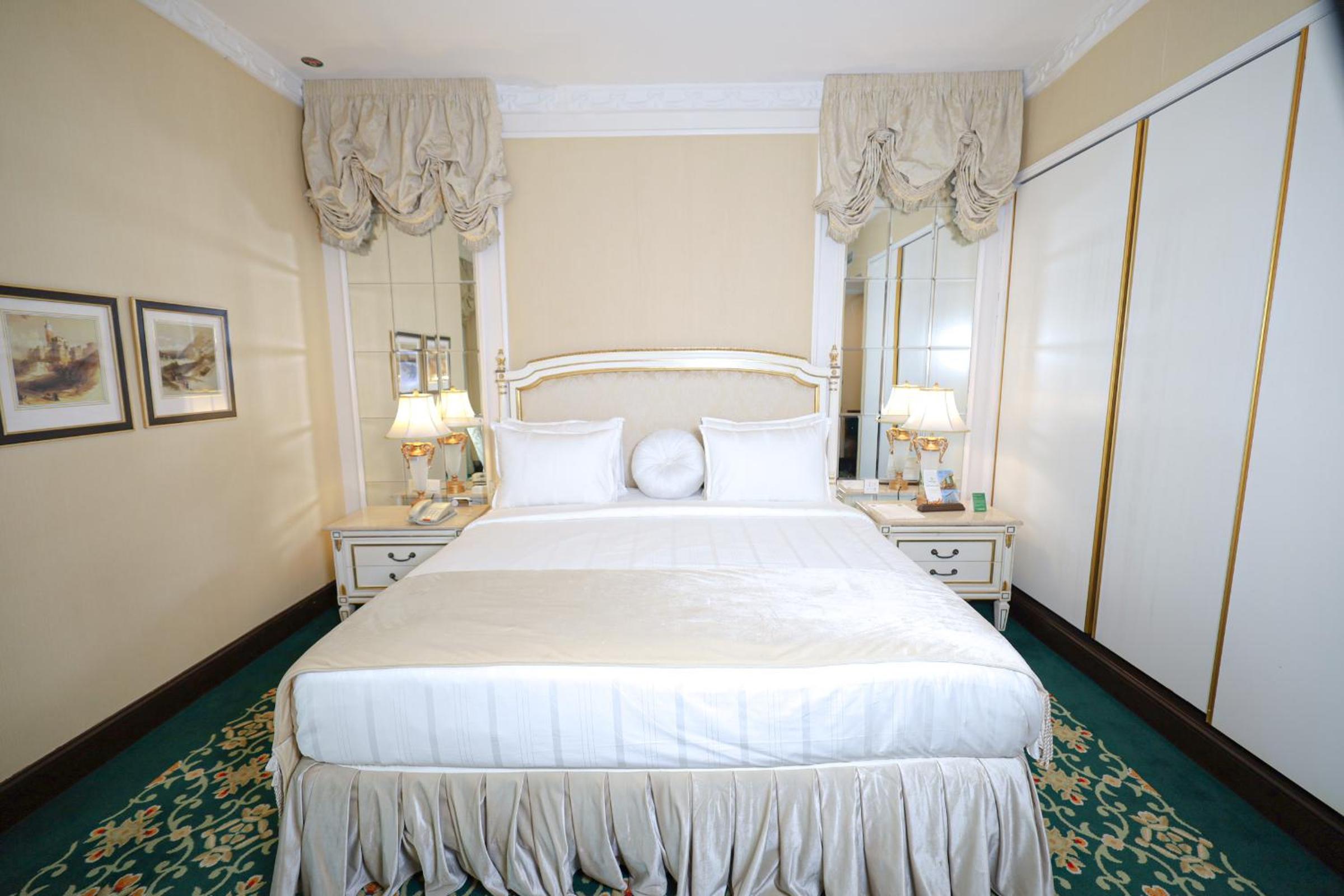 Superior Suite