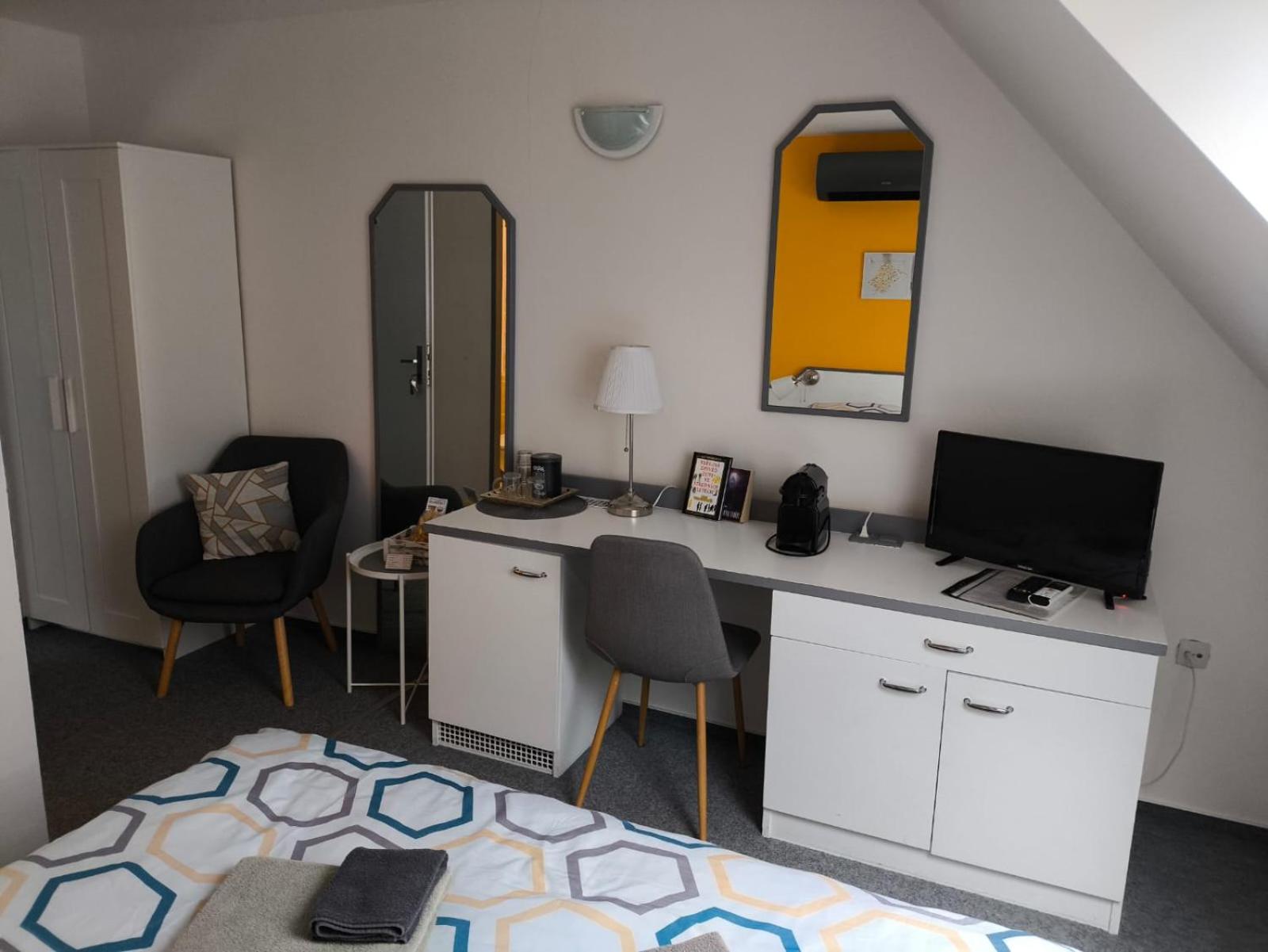 Deluxe Double Room photo 3